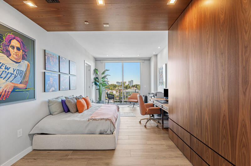 41 Isle Of Venice Drive Ph 502