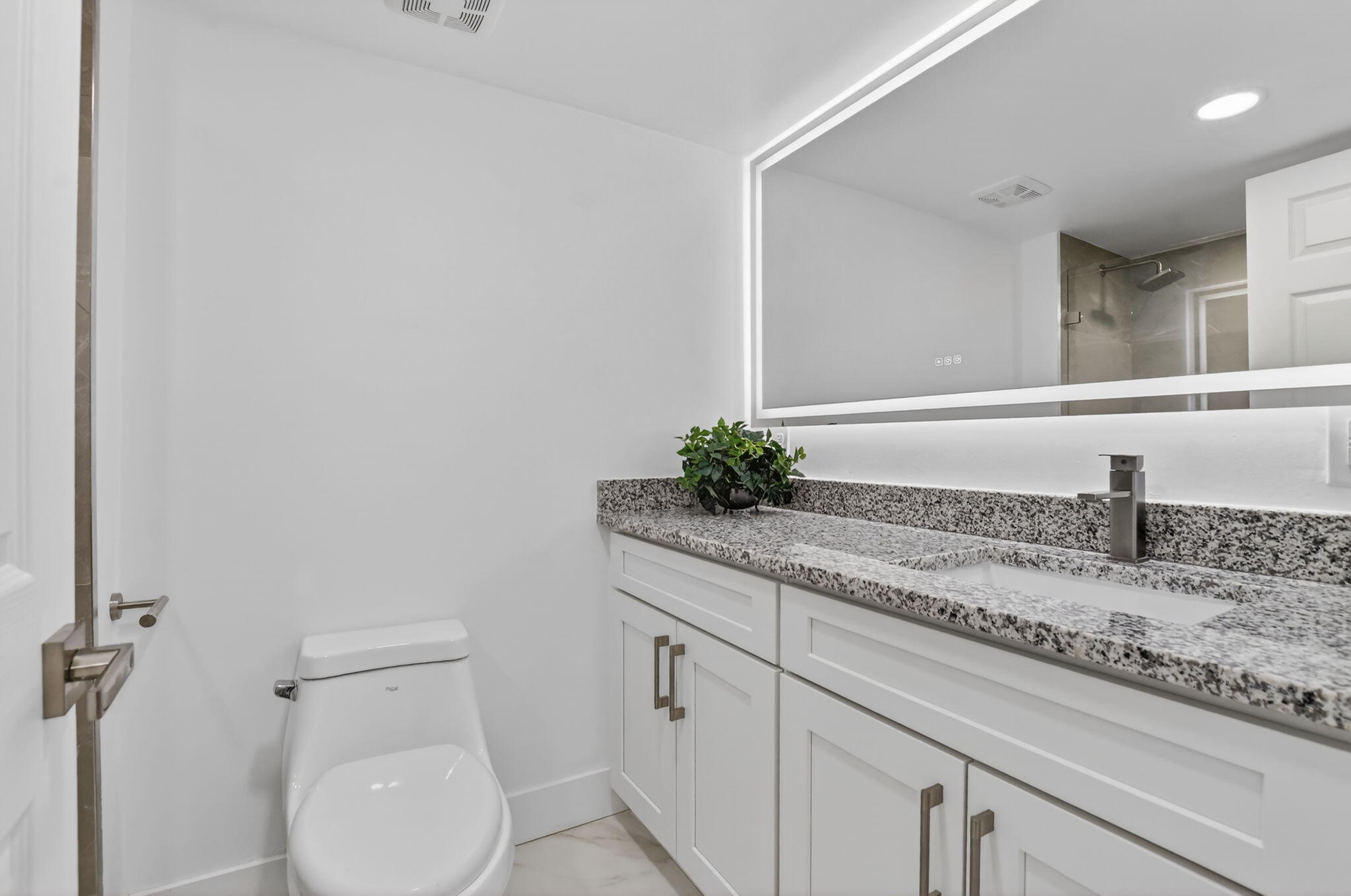 9880 Marina Boulevard 1536