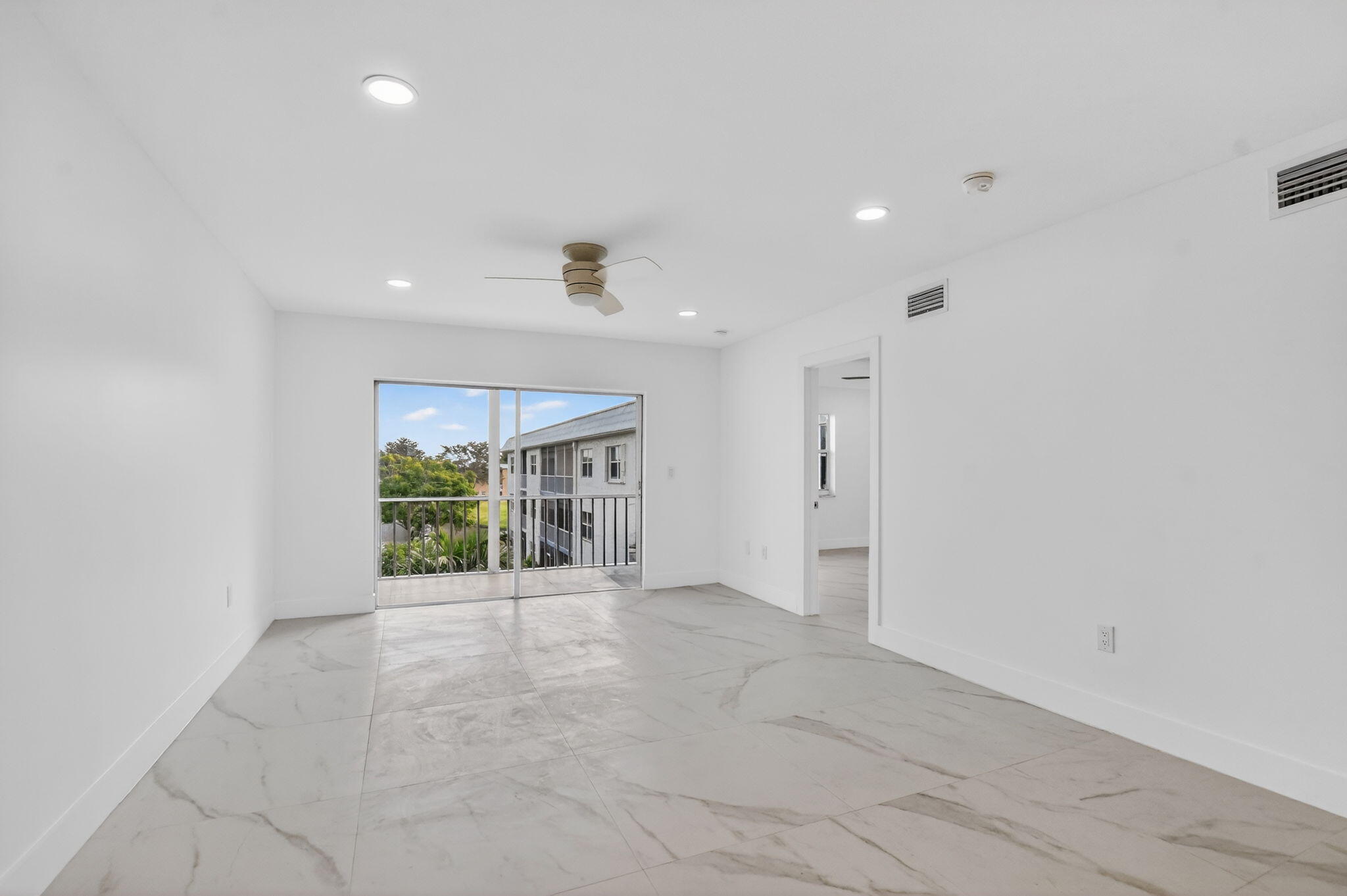 9880 Marina Boulevard 1536