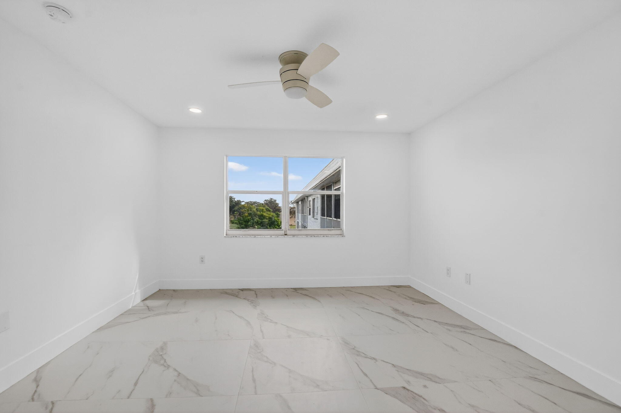 9880 Marina Boulevard 1536