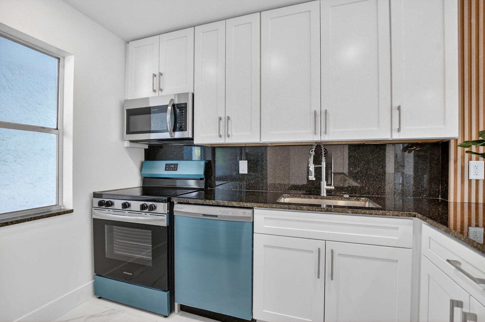 9780 Marina Boulevard 425
