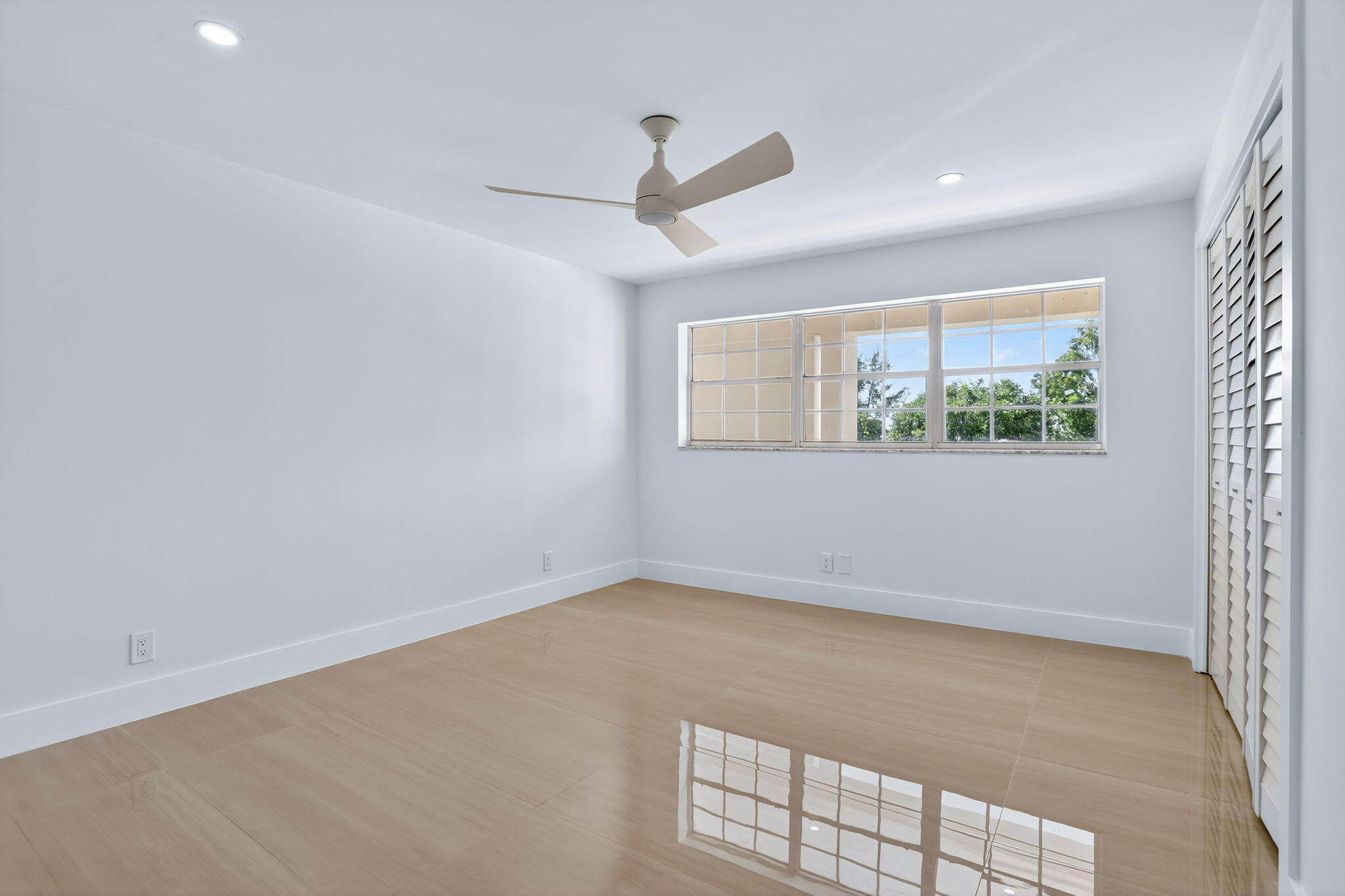 2651 S Palm Aire Drive S 305