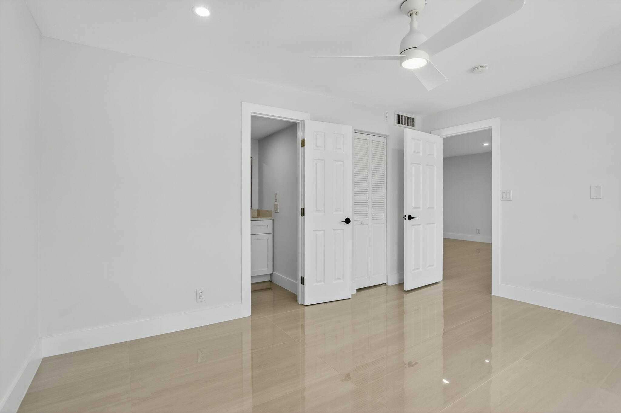 2651 S Palm Aire Drive S 305