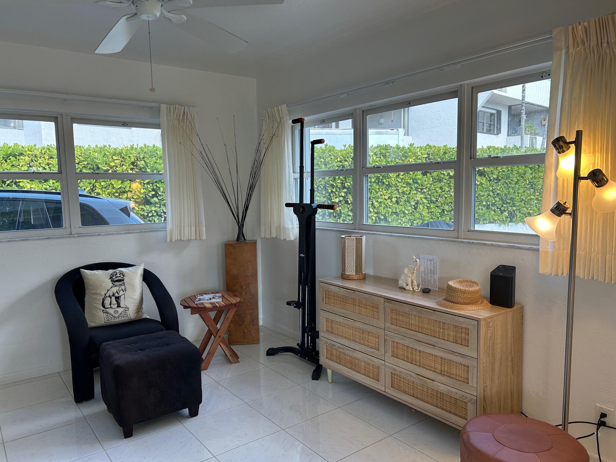 1221 Hillsboro Mile 42a