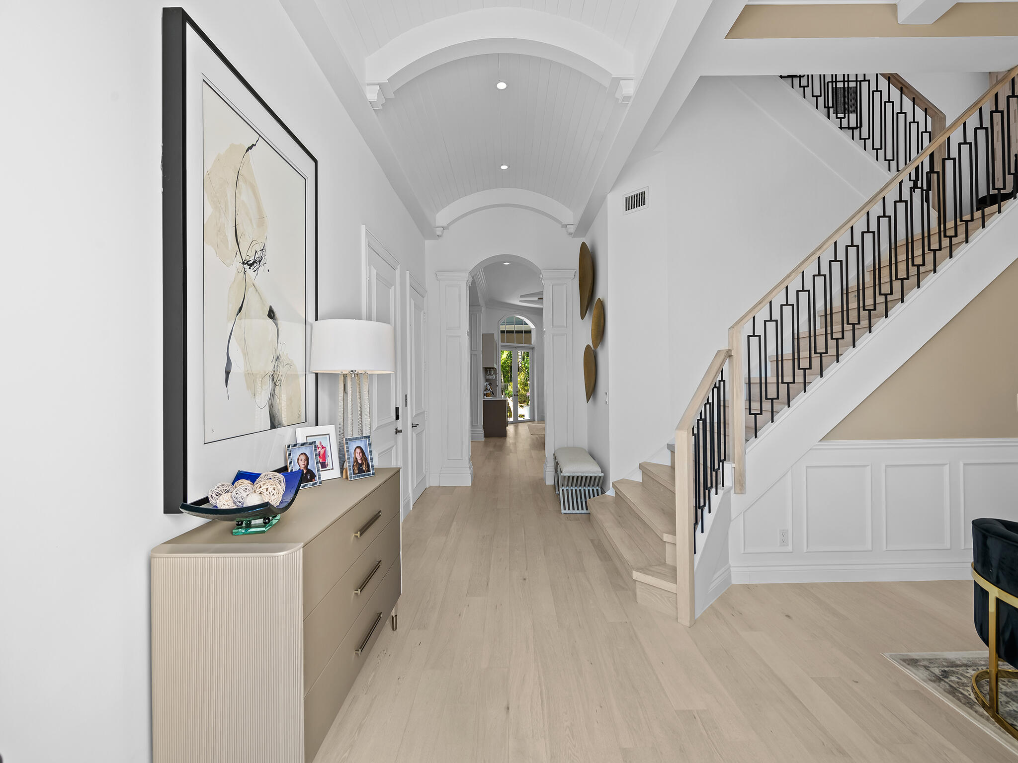 1025 Vista Del Mar Drive N