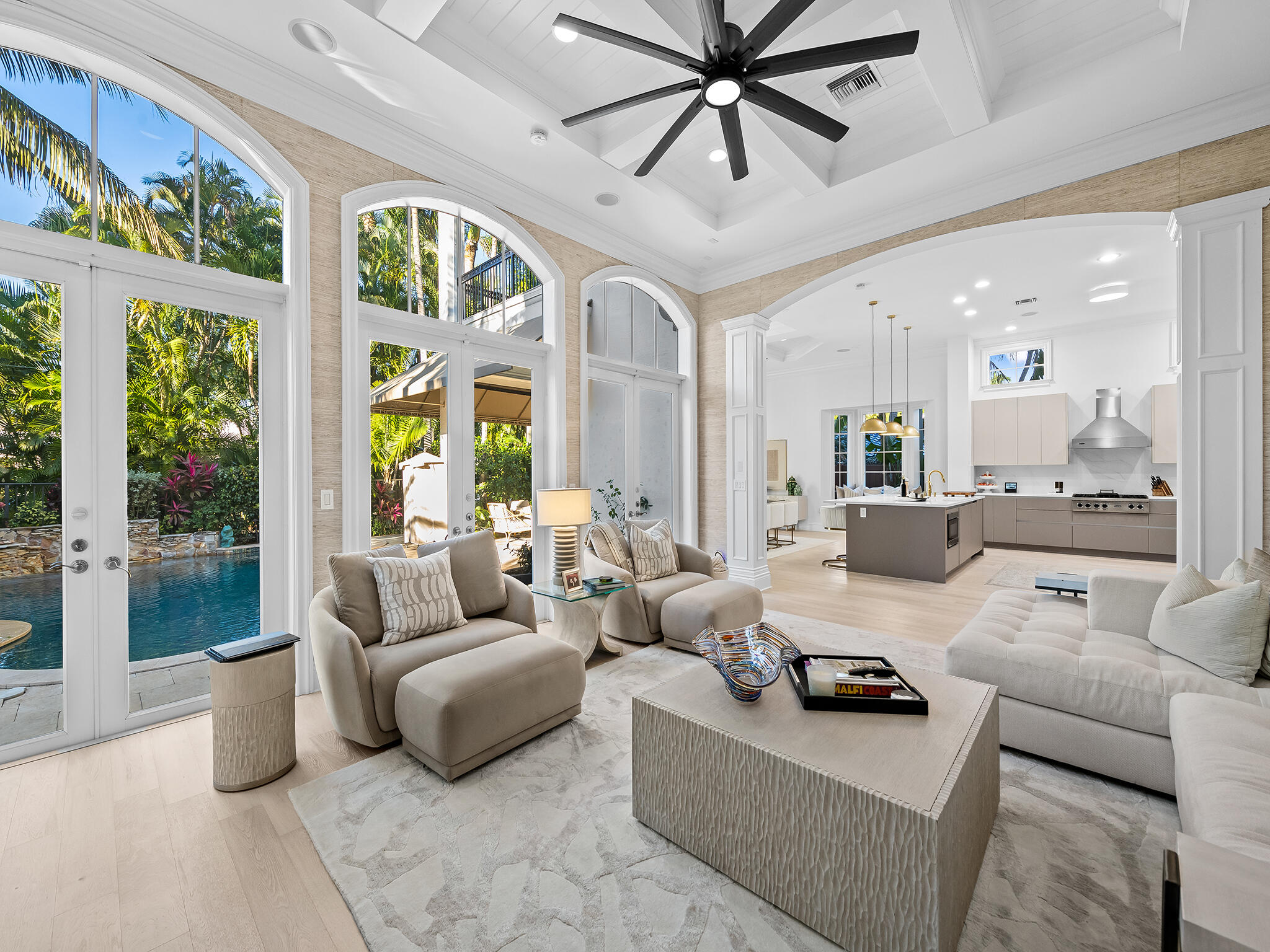 1025 Vista Del Mar Drive N