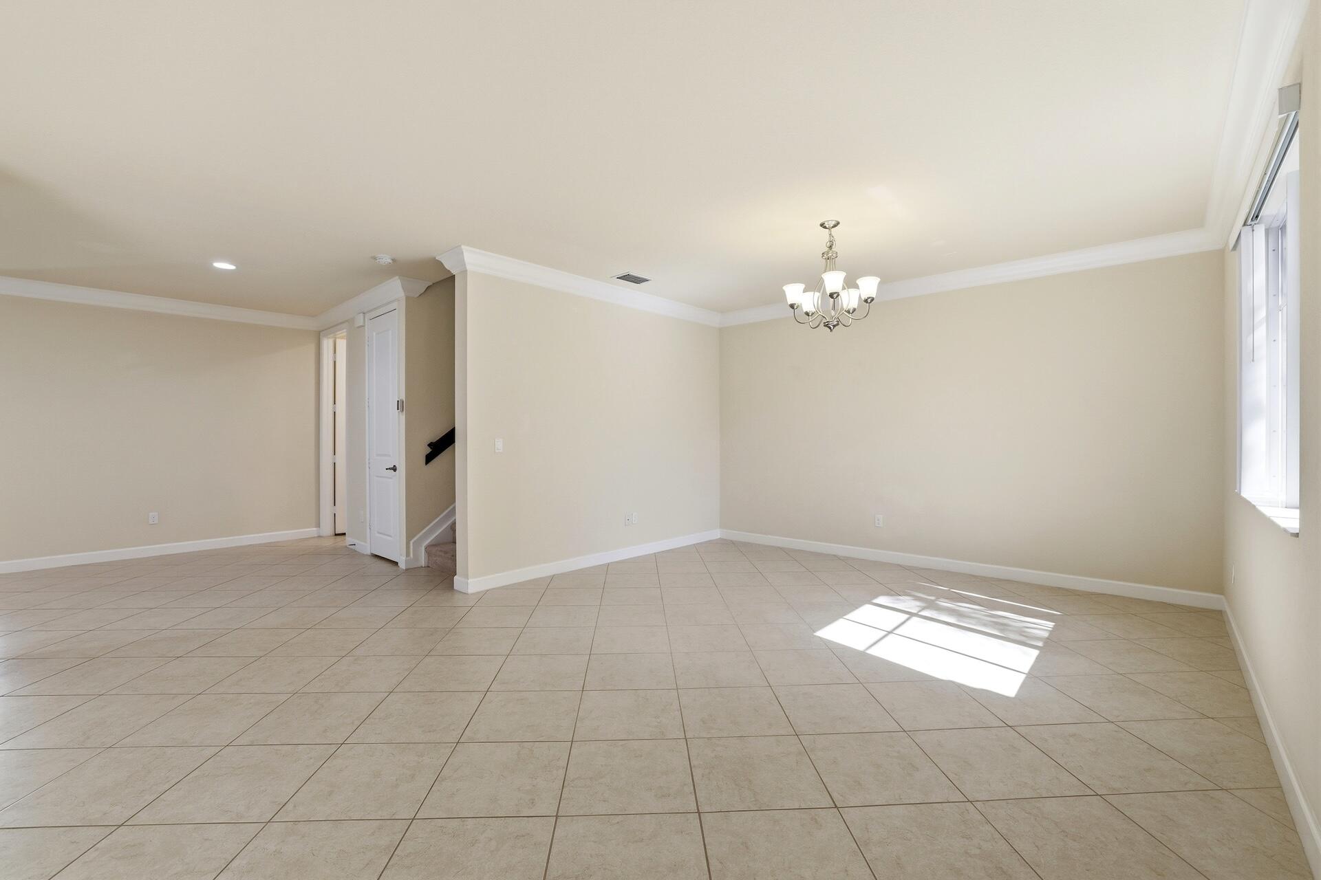 148 NW Emerson Place