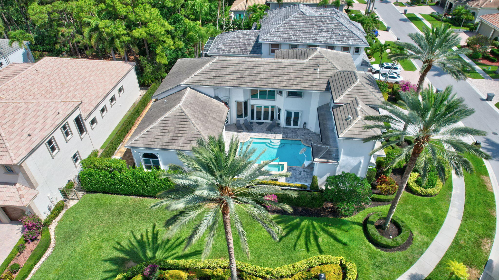 6766 Royal Orchid Circle