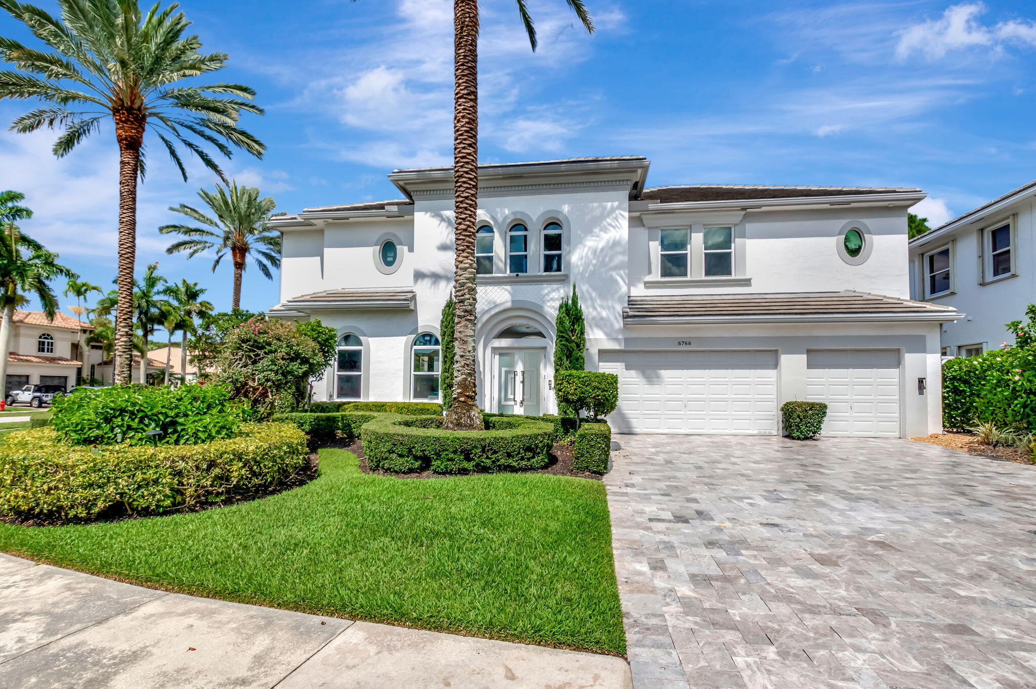 6766 Royal Orchid Circle