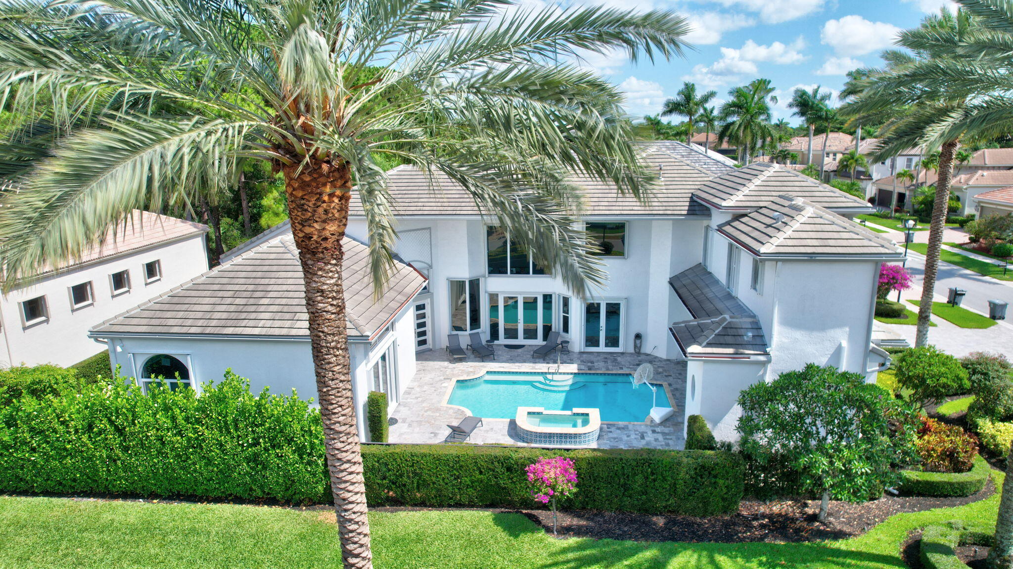 6766 Royal Orchid Circle