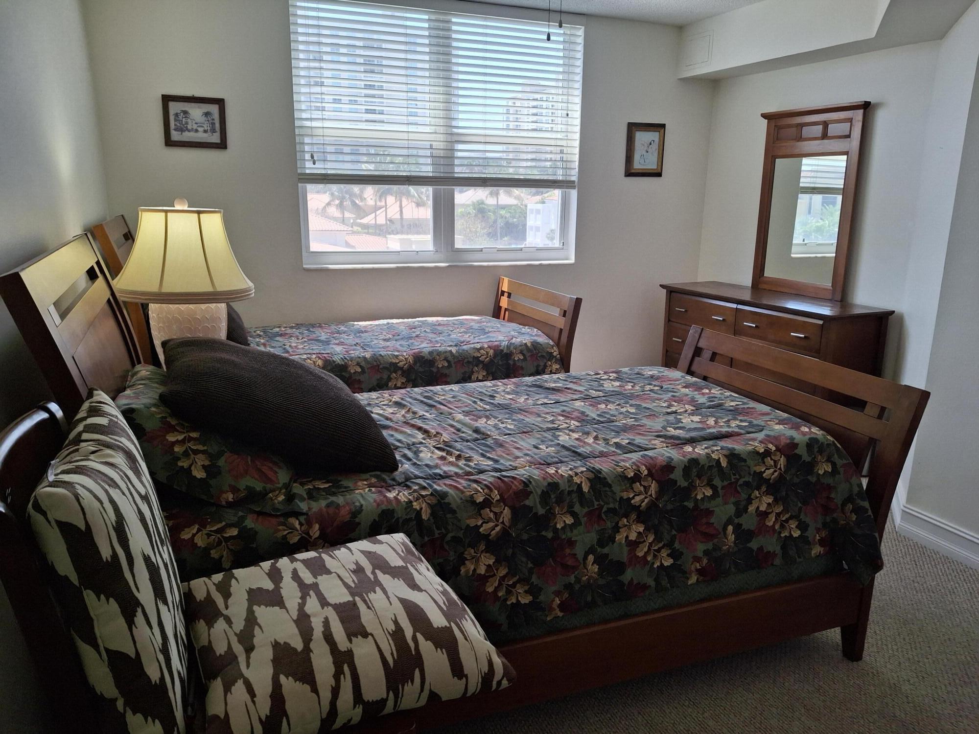 3606 S Ocean Boulevard 402