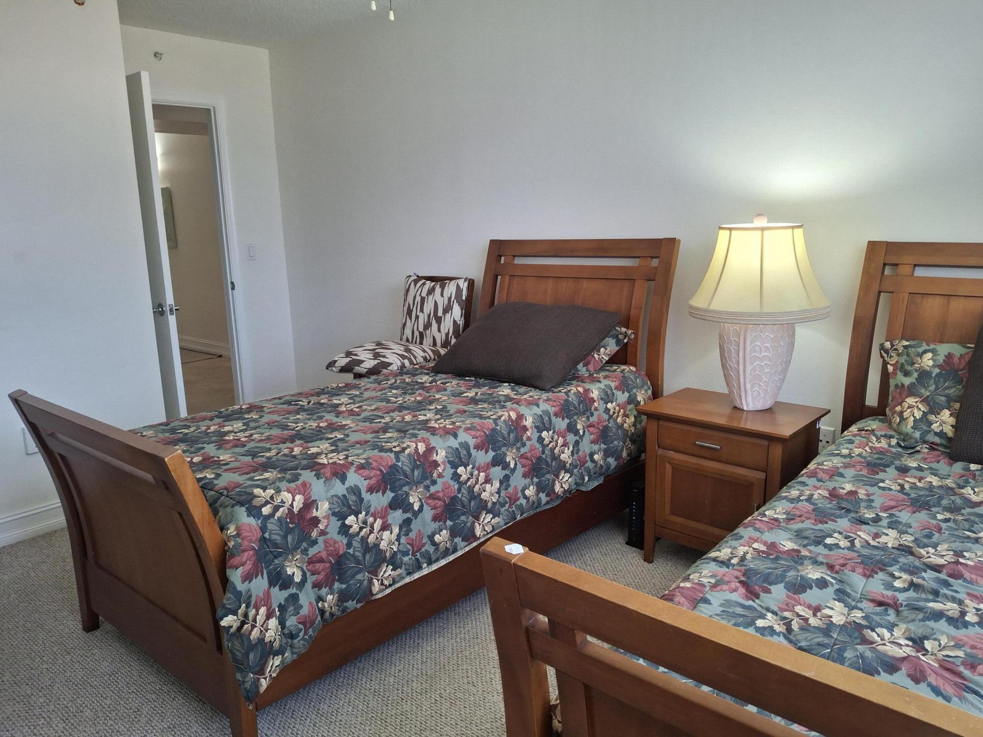 3606 S Ocean Boulevard 402