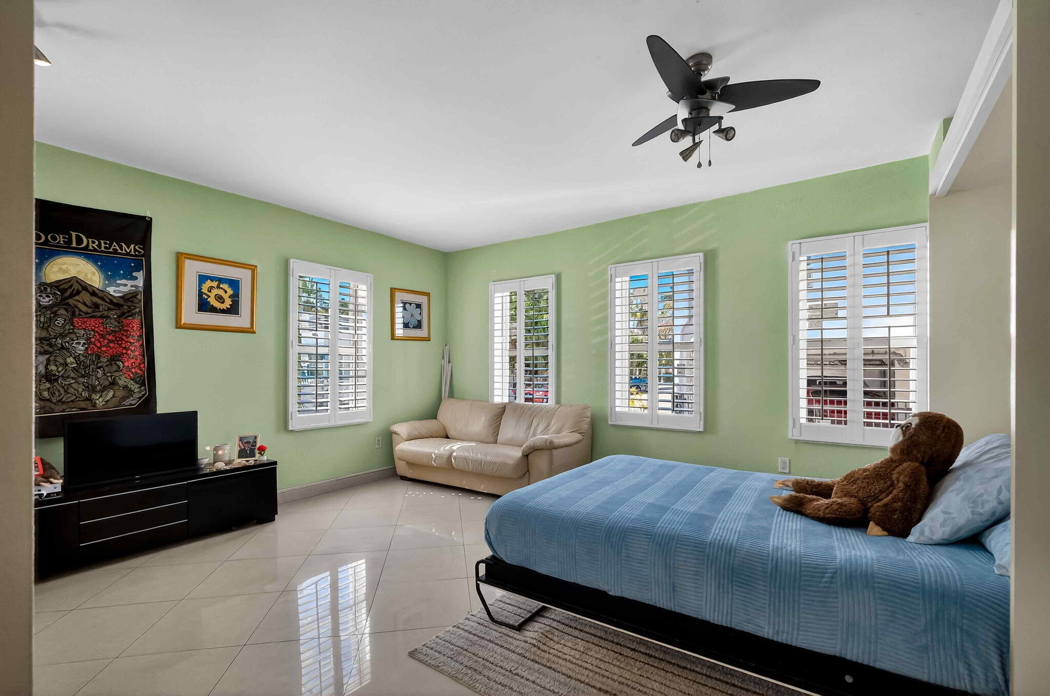 802 Euclid Avenue 104