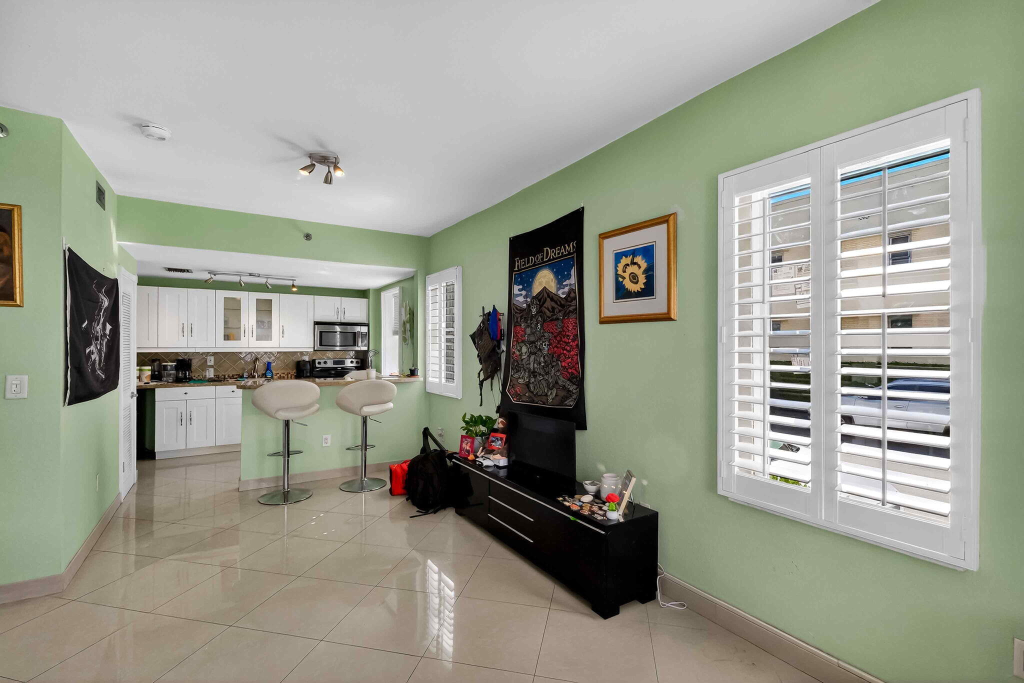 802 Euclid Avenue 104