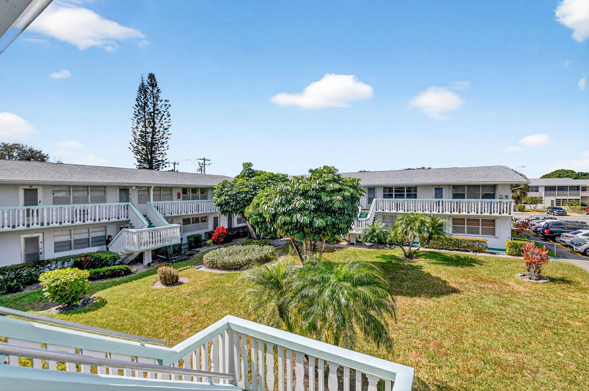 126 Kingswood F 126