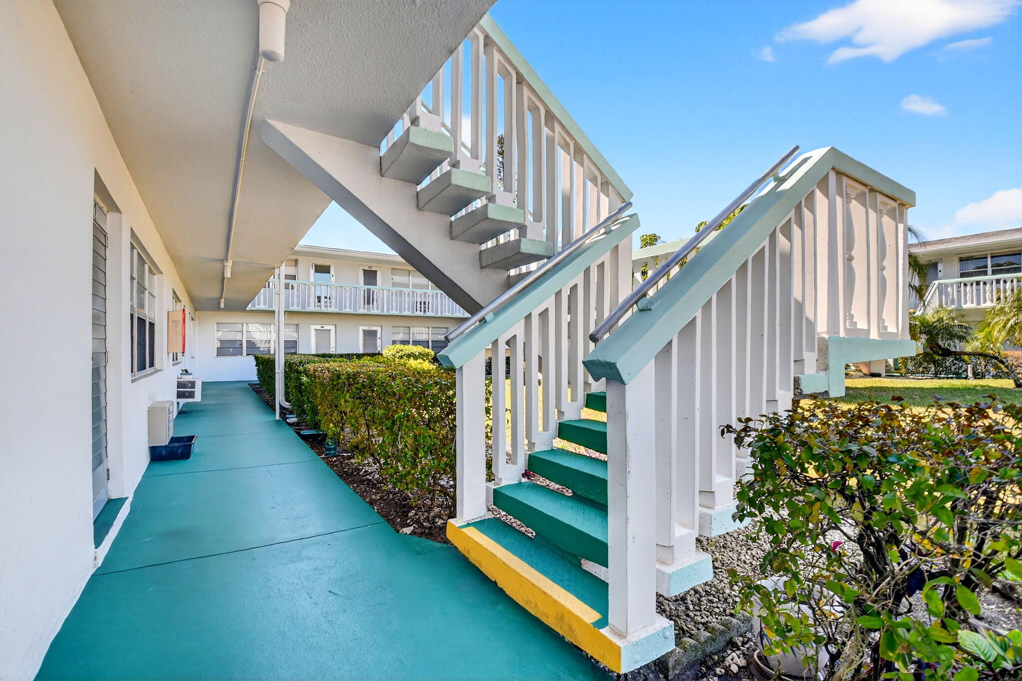 126 Kingswood F 126