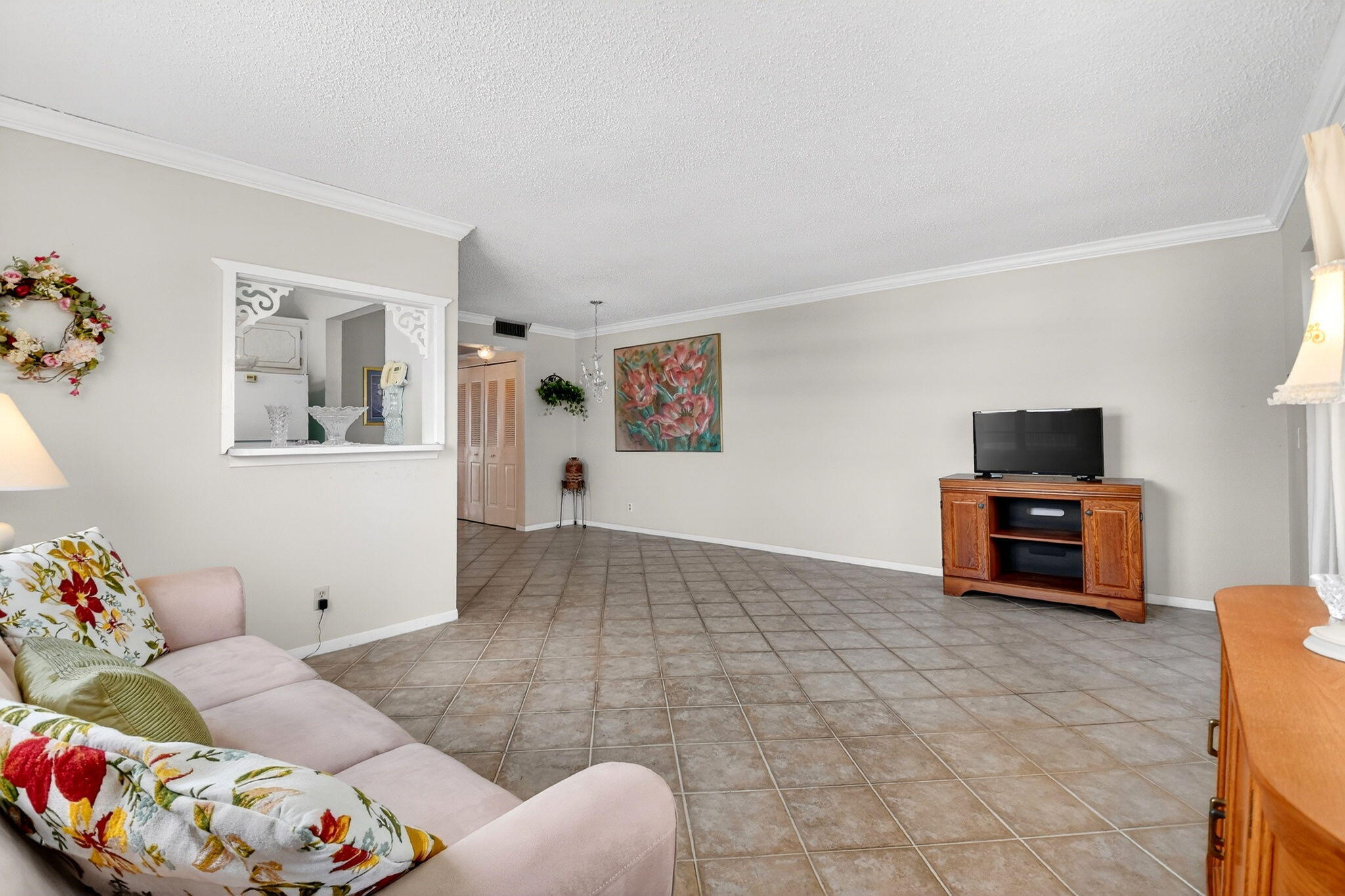 126 Kingswood F 126