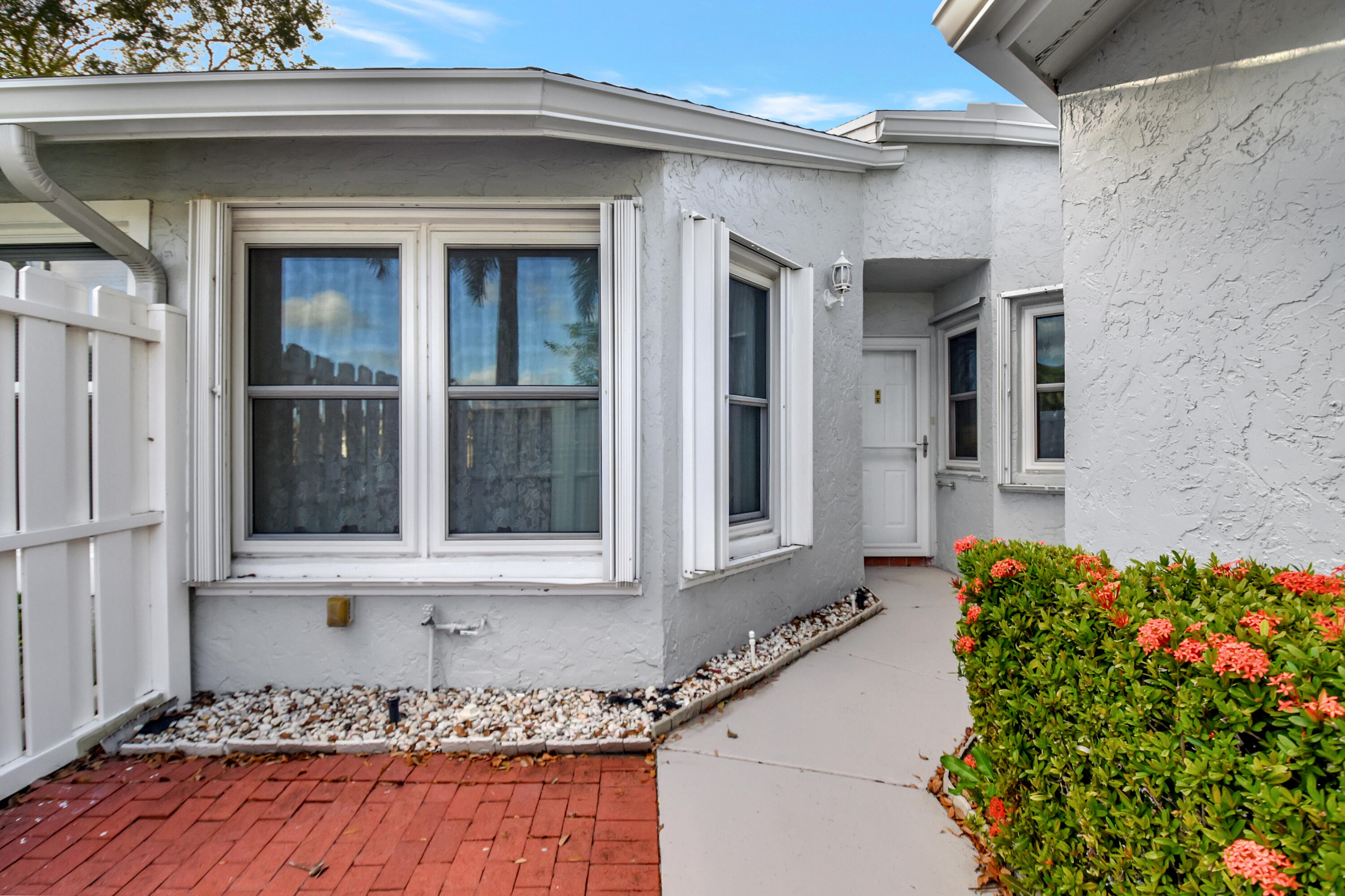 12233 Country Greens Boulevard