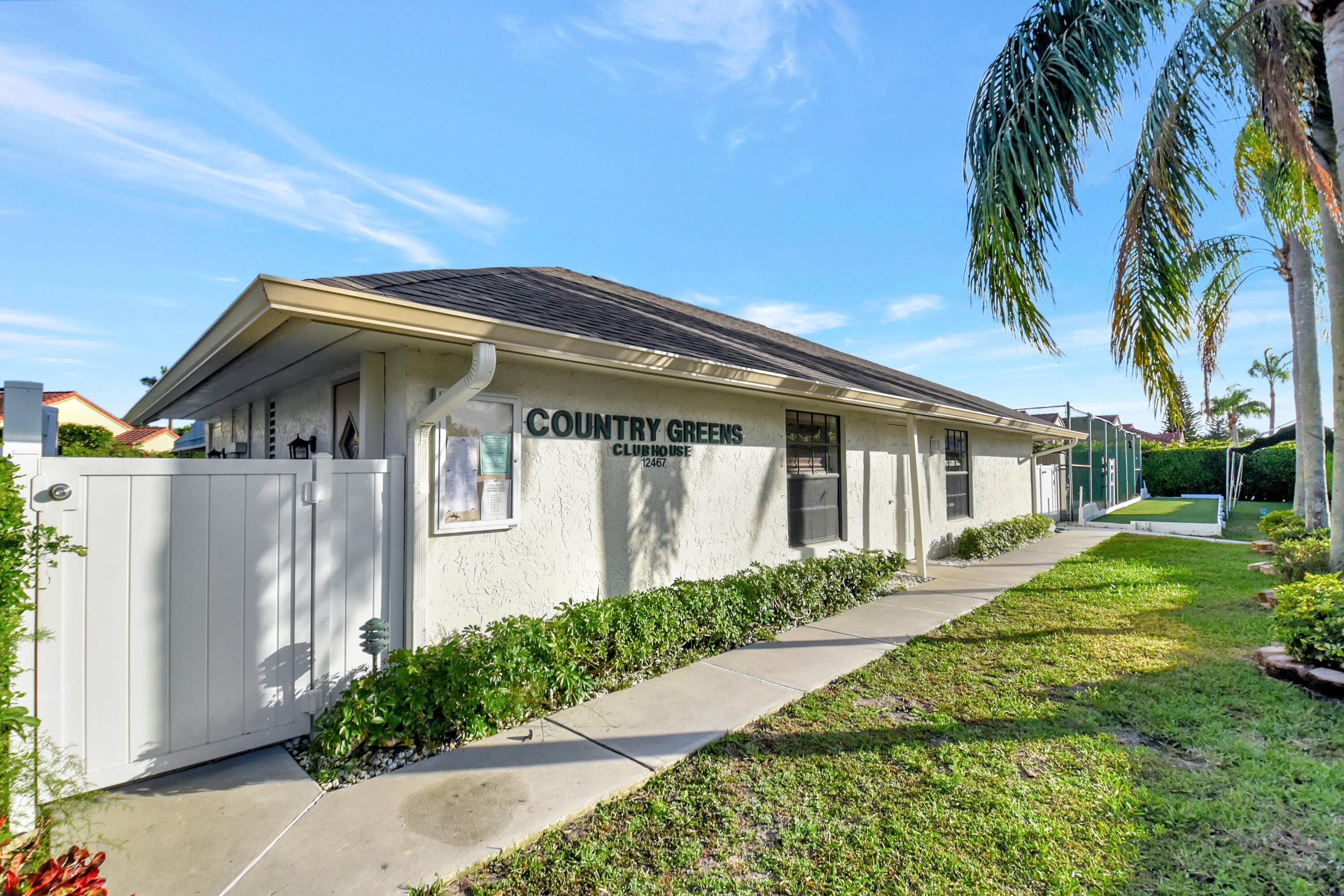 12233 Country Greens Boulevard