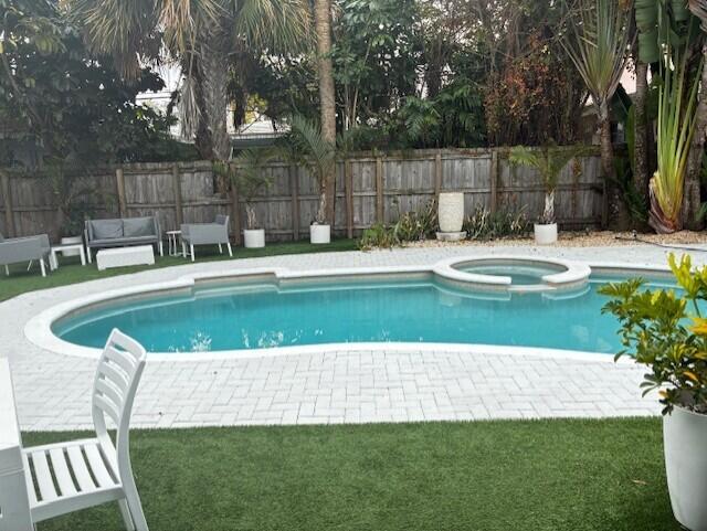 3414 Spring Street