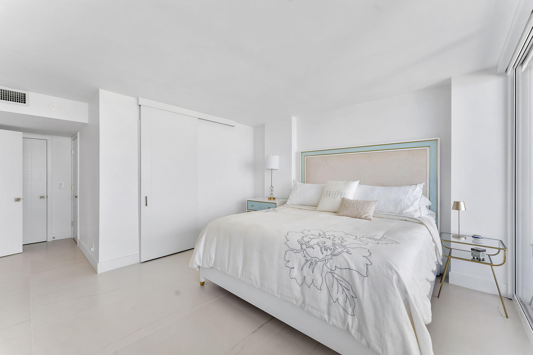 2000 S Ocean Boulevard 17g
