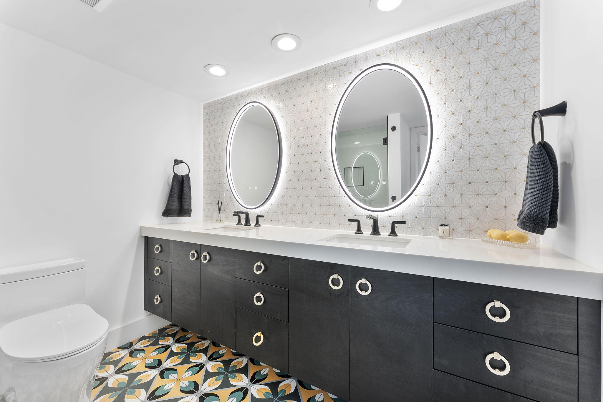 2000 S Ocean Boulevard 17g