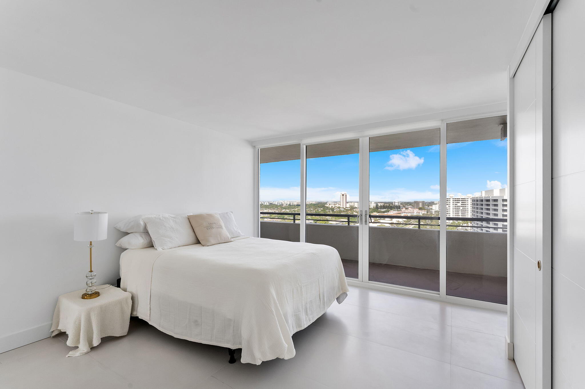 2000 S Ocean Boulevard 17g