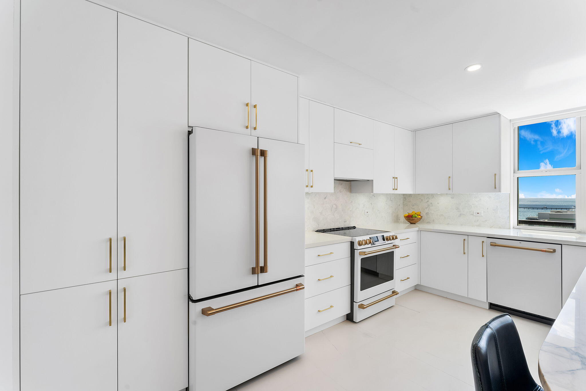 2000 S Ocean Boulevard 17g
