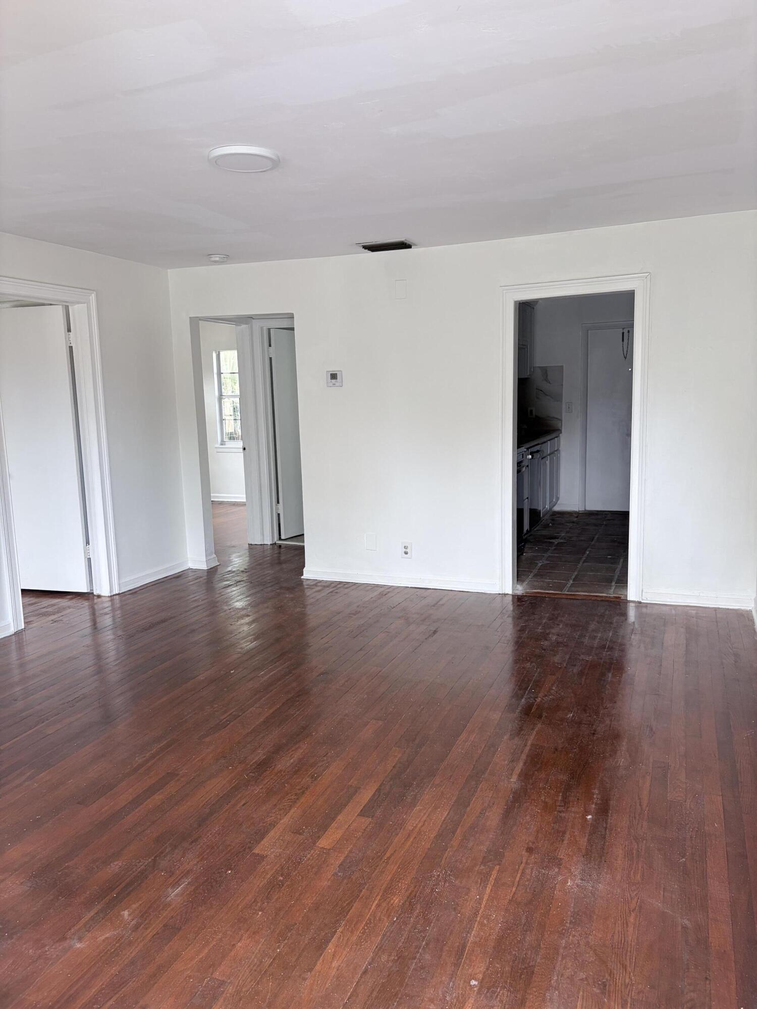 213 SE 9th Street