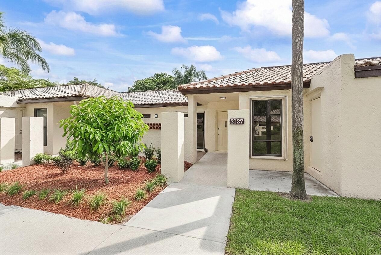 3127 Kingswood Terrace