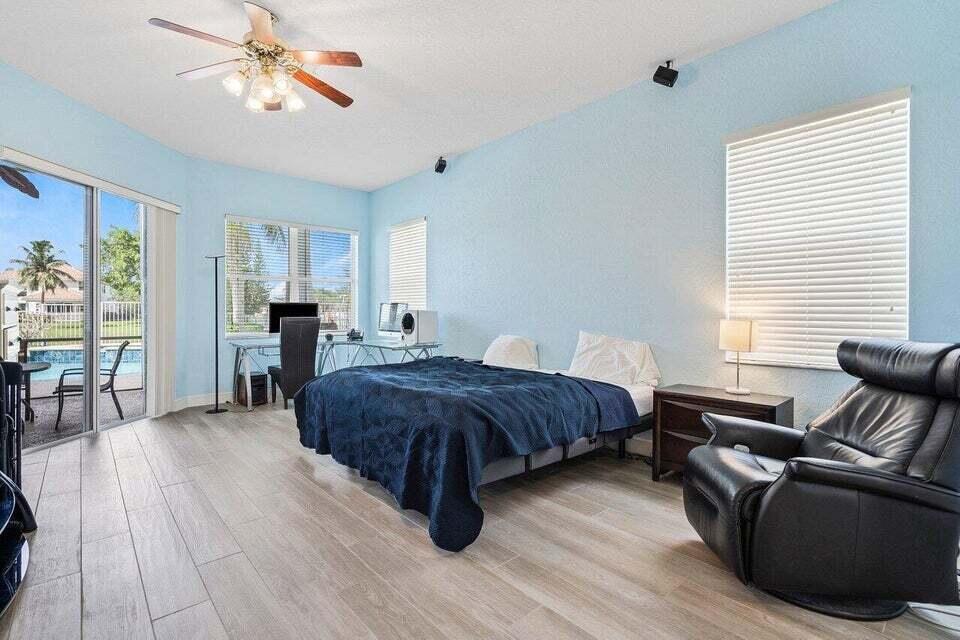12437 Antille Drive
