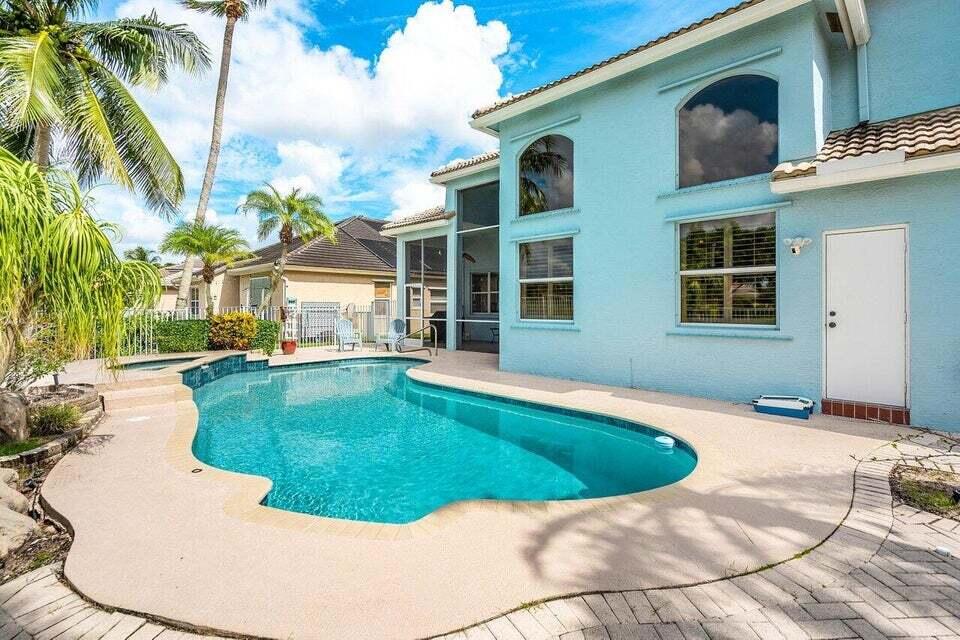 12437 Antille Drive