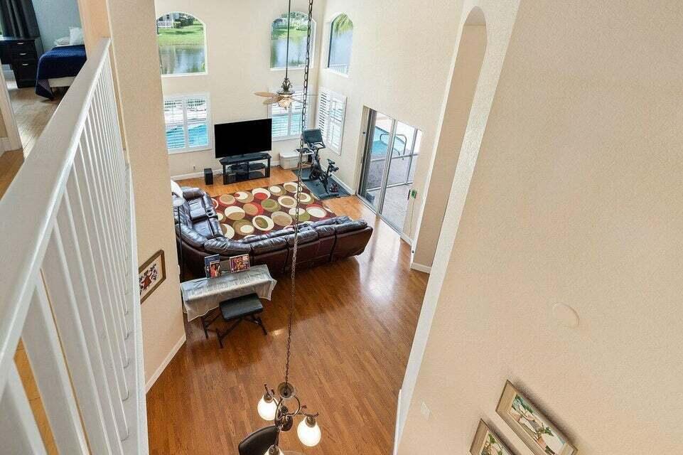 12437 Antille Drive