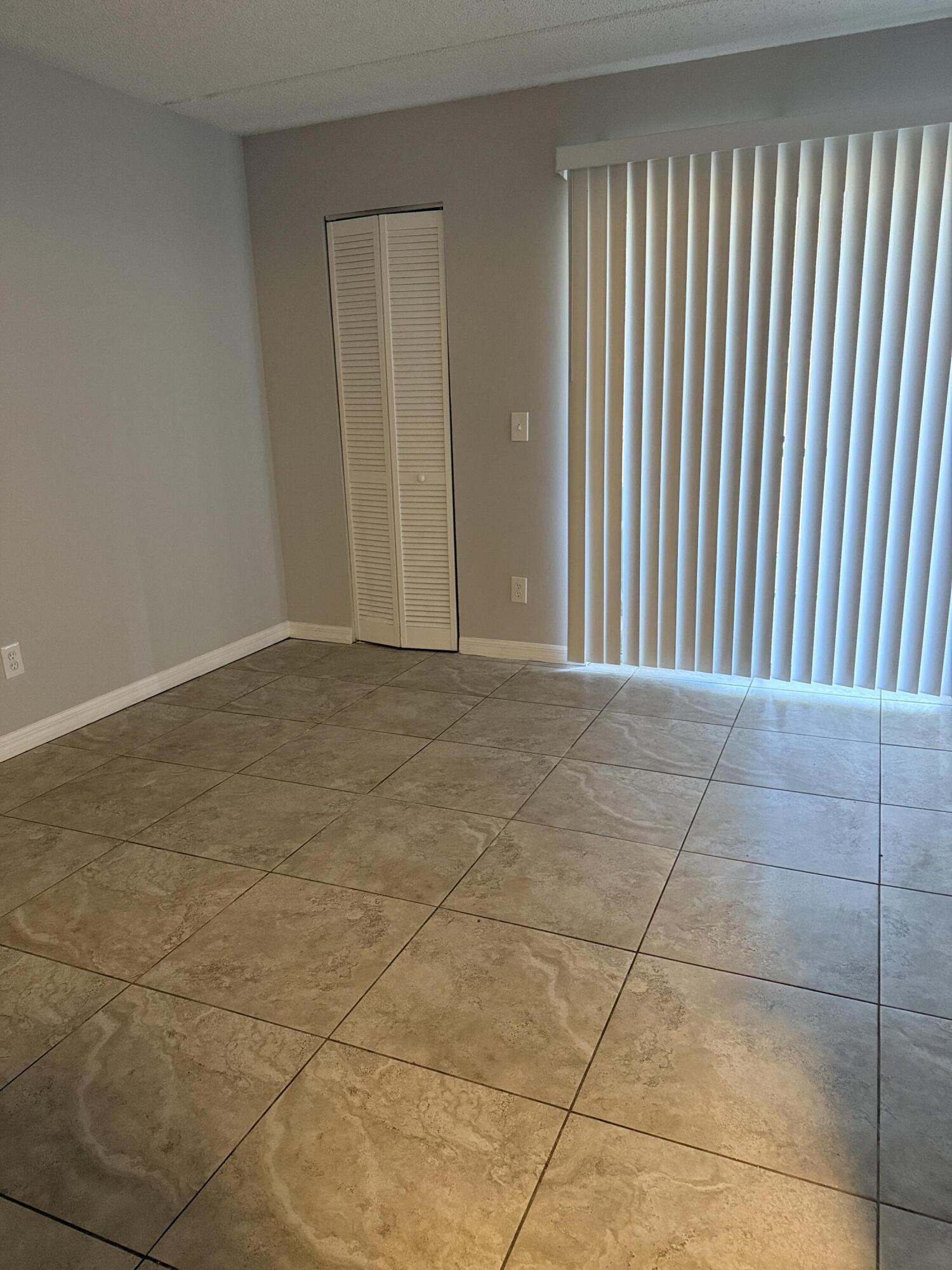 1106 Meadows Circle 1106