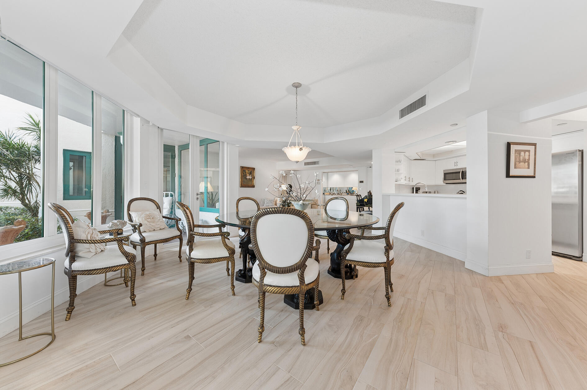 100 SE 5th Avenue 102