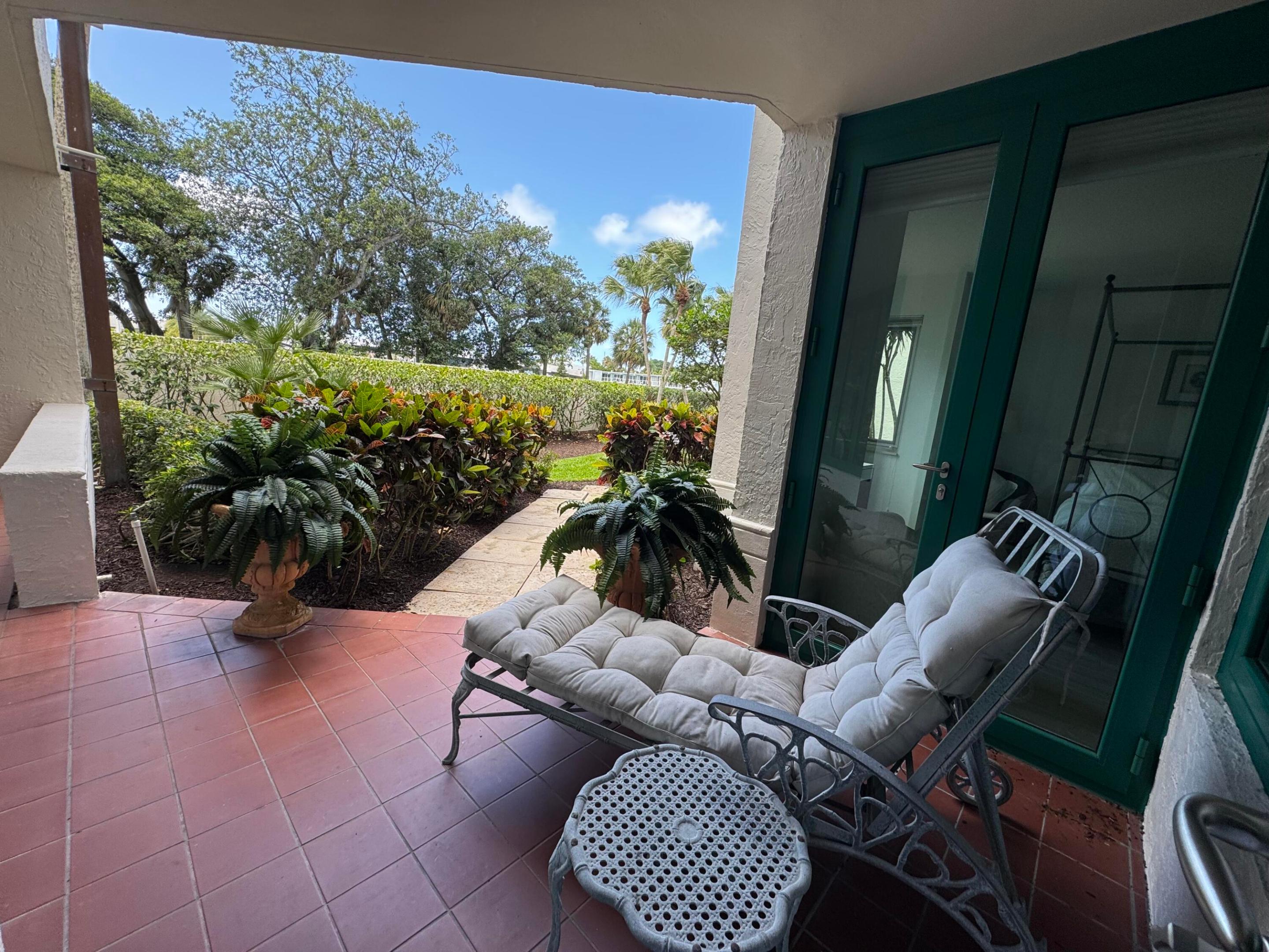 100 SE 5th Avenue 102