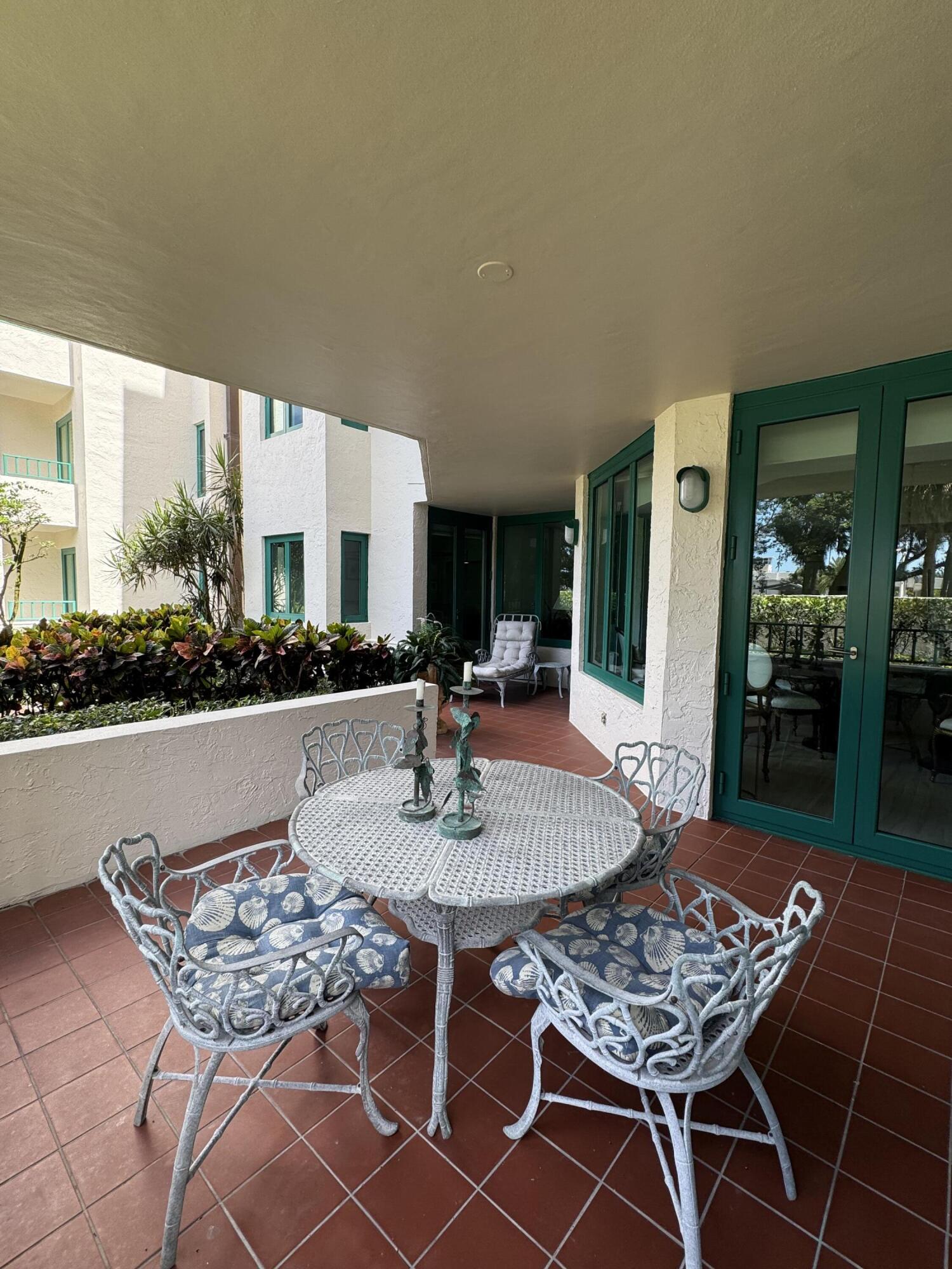 100 SE 5th Avenue 102