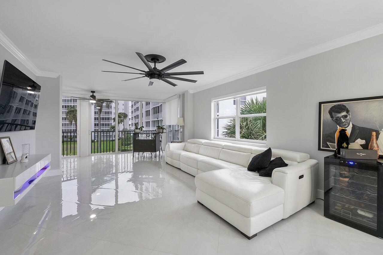 3300 S Ocean Boulevard 317-C, Highland Beach Unit: 317-C