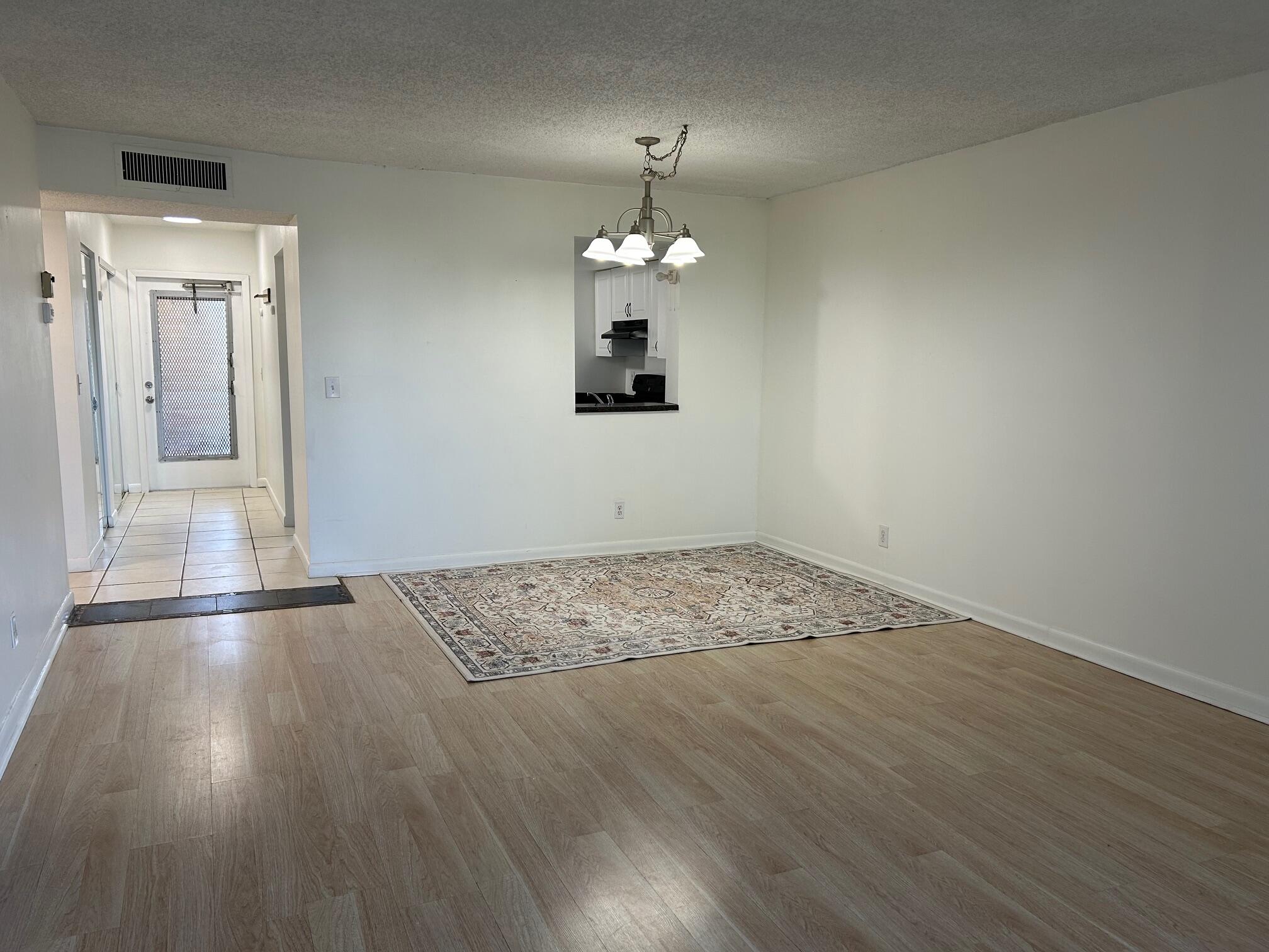 25 Abbey Lane 104
