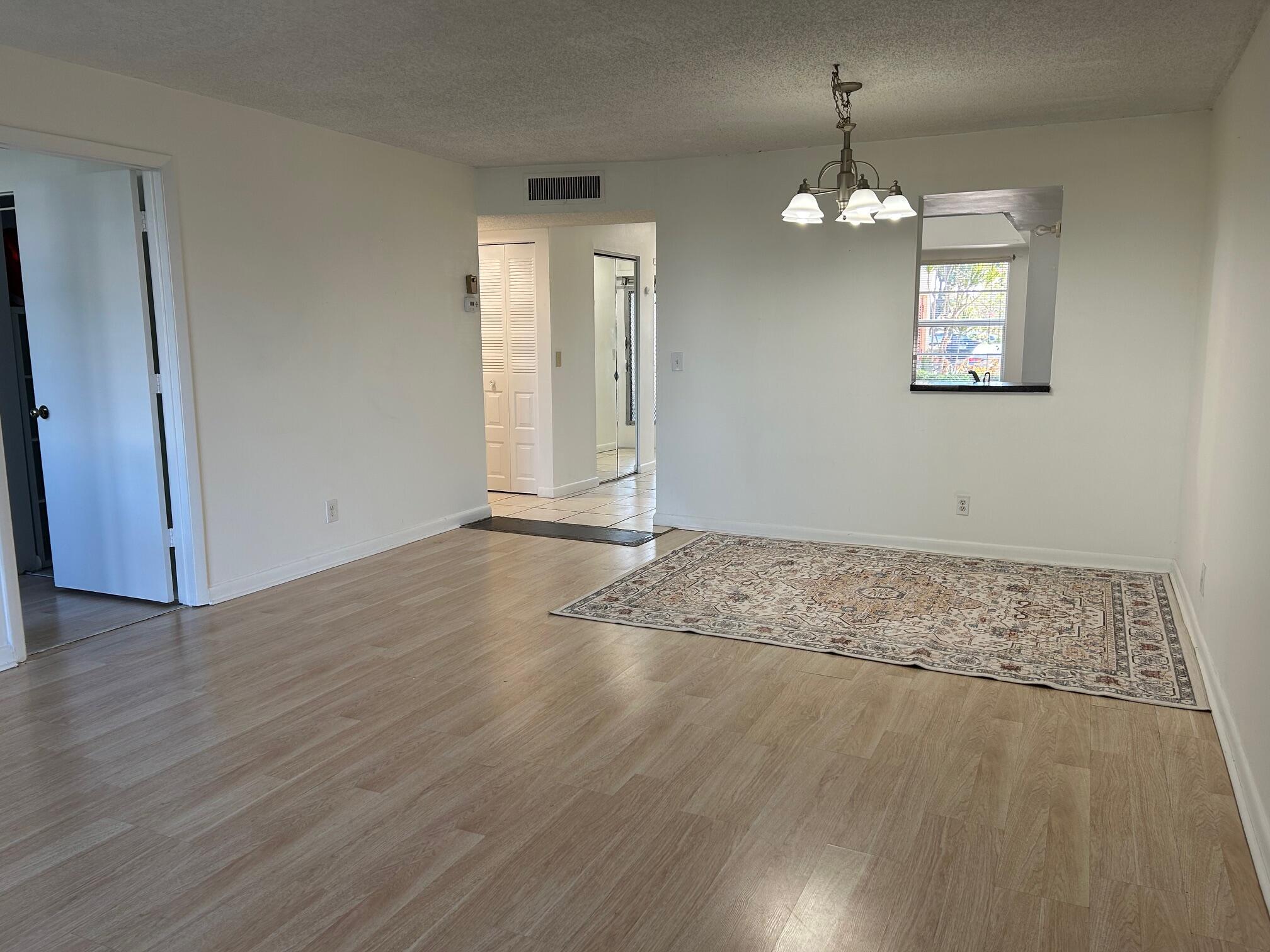 25 Abbey Lane 104