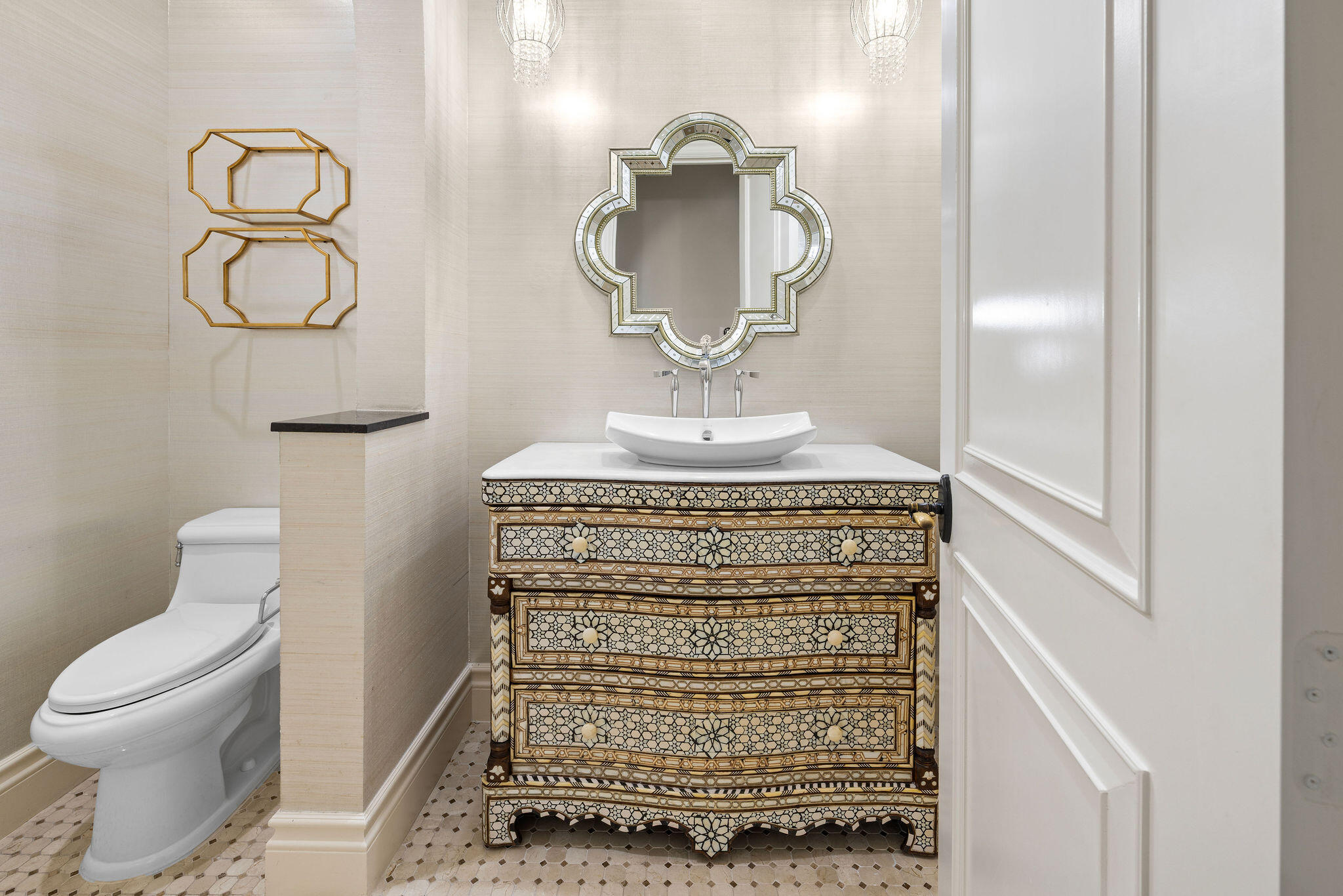 9253 Este Lago Drive