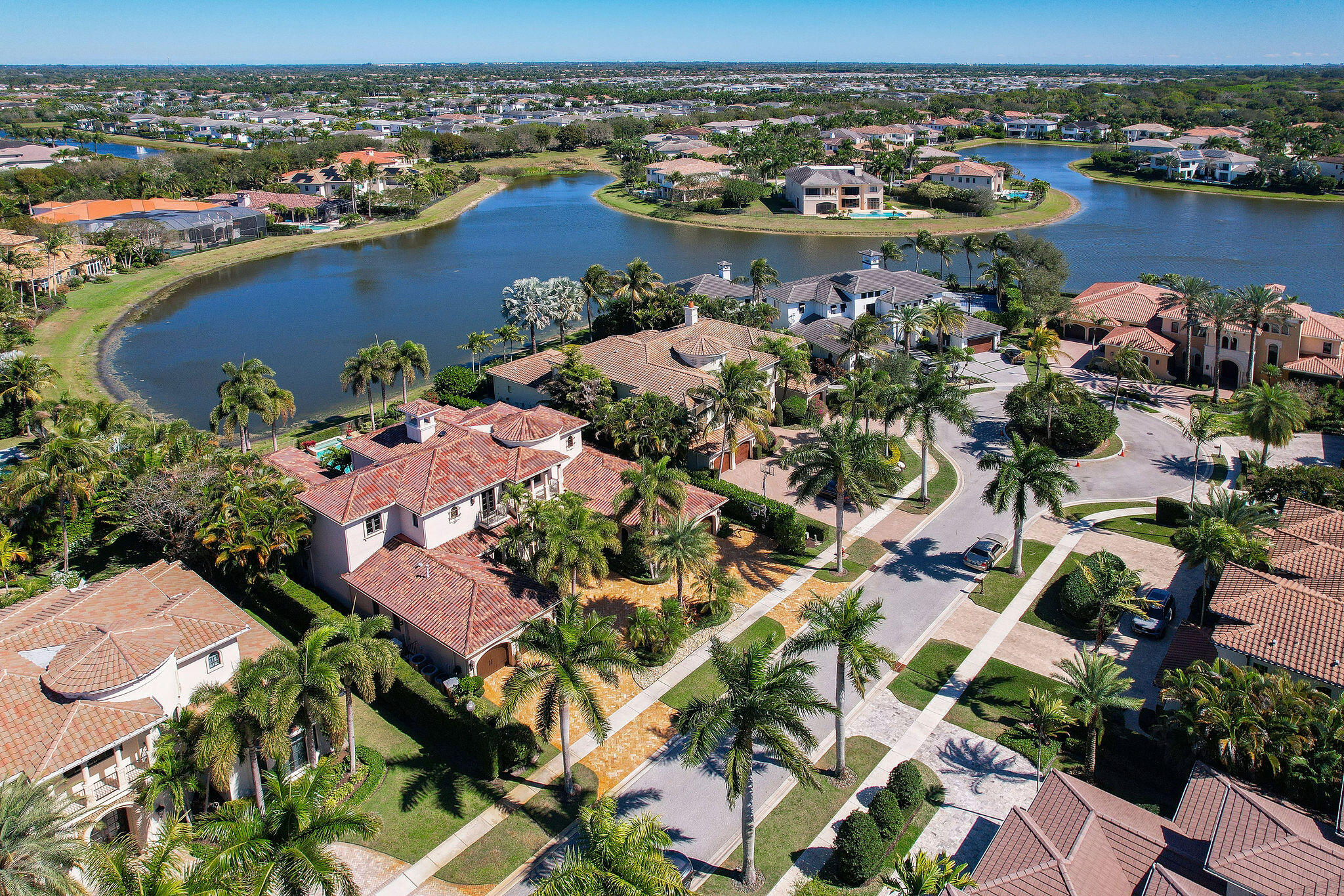 9253 Este Lago Drive