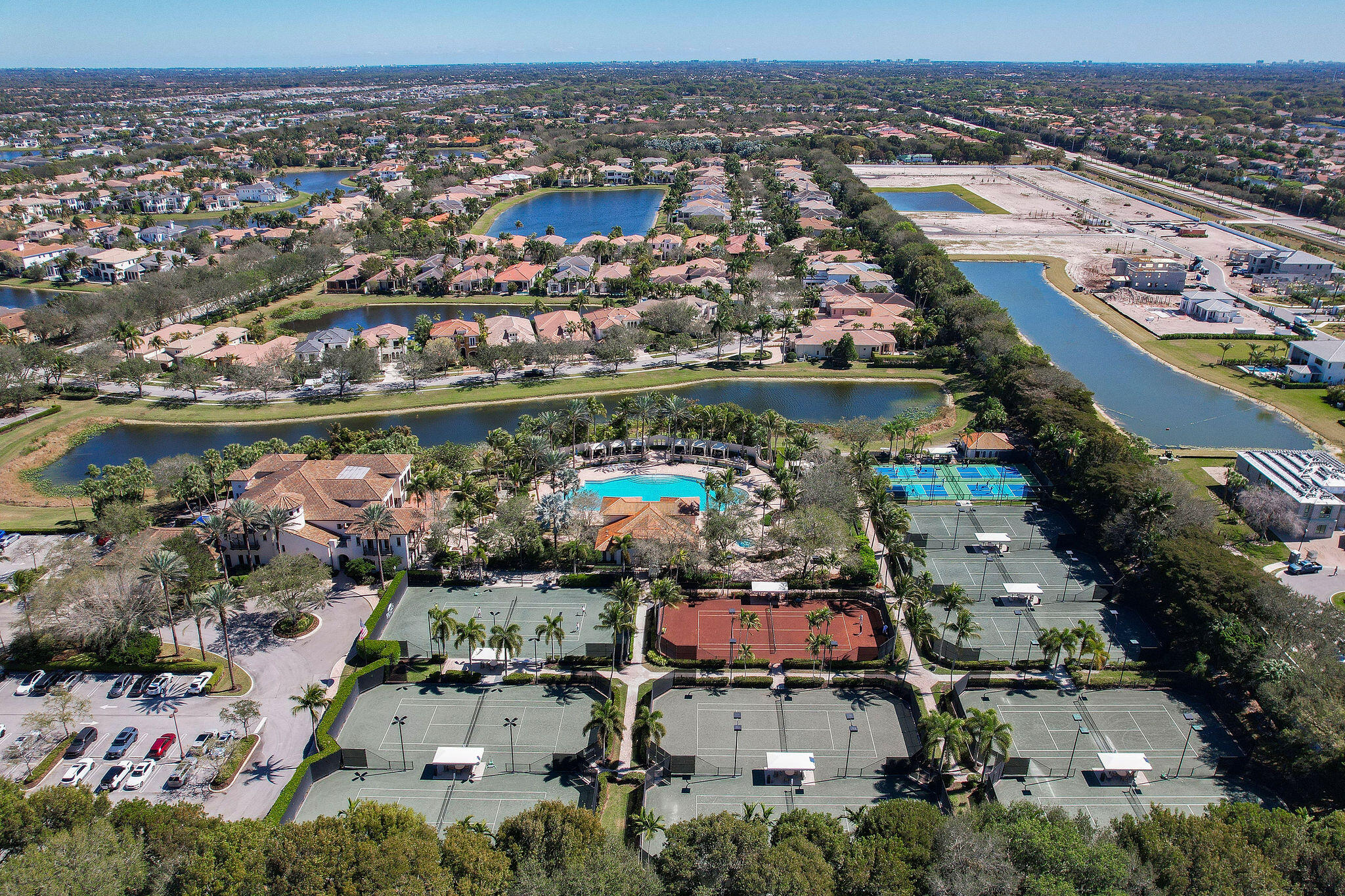 9253 Este Lago Drive