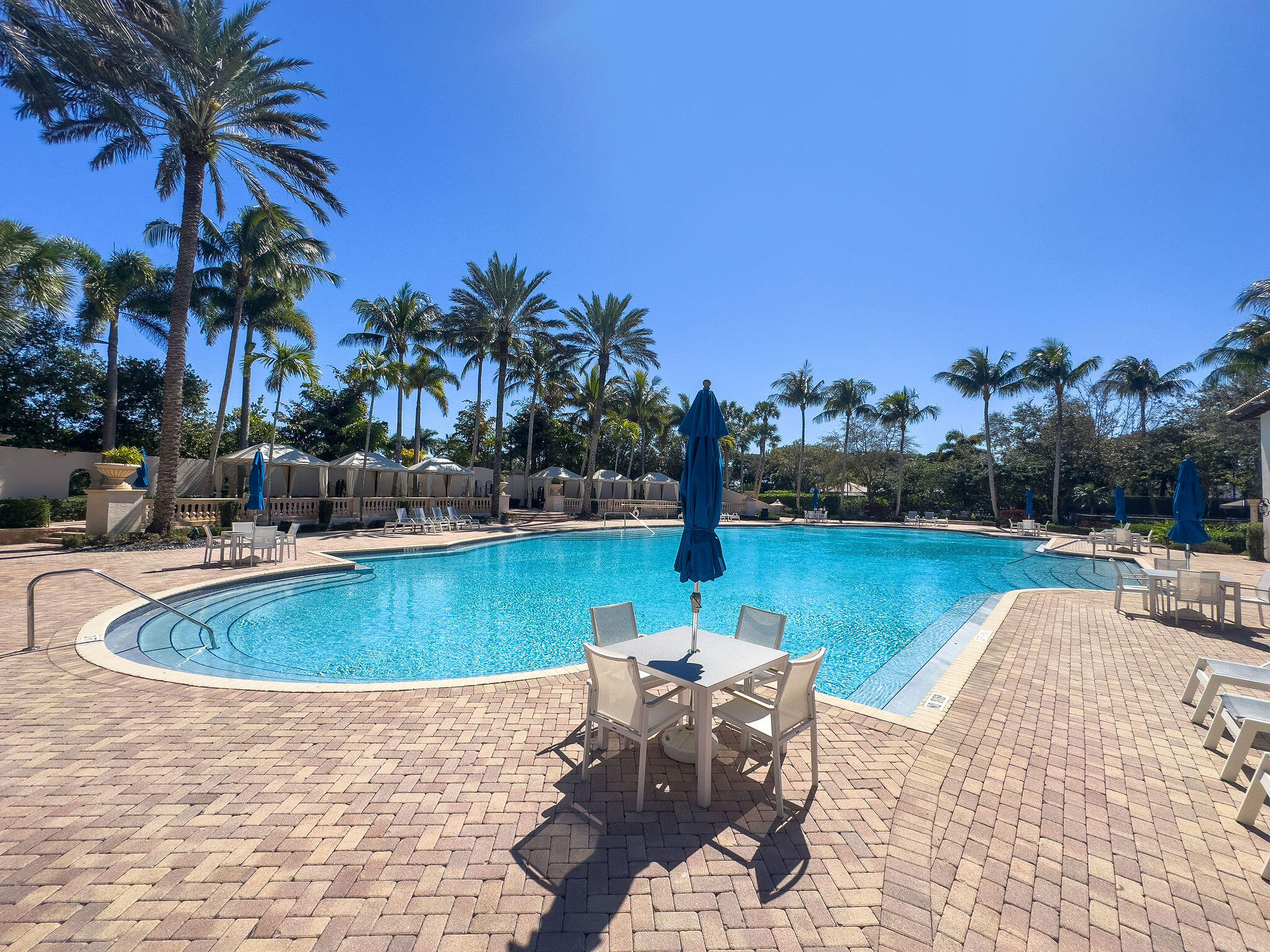 9253 Este Lago Drive