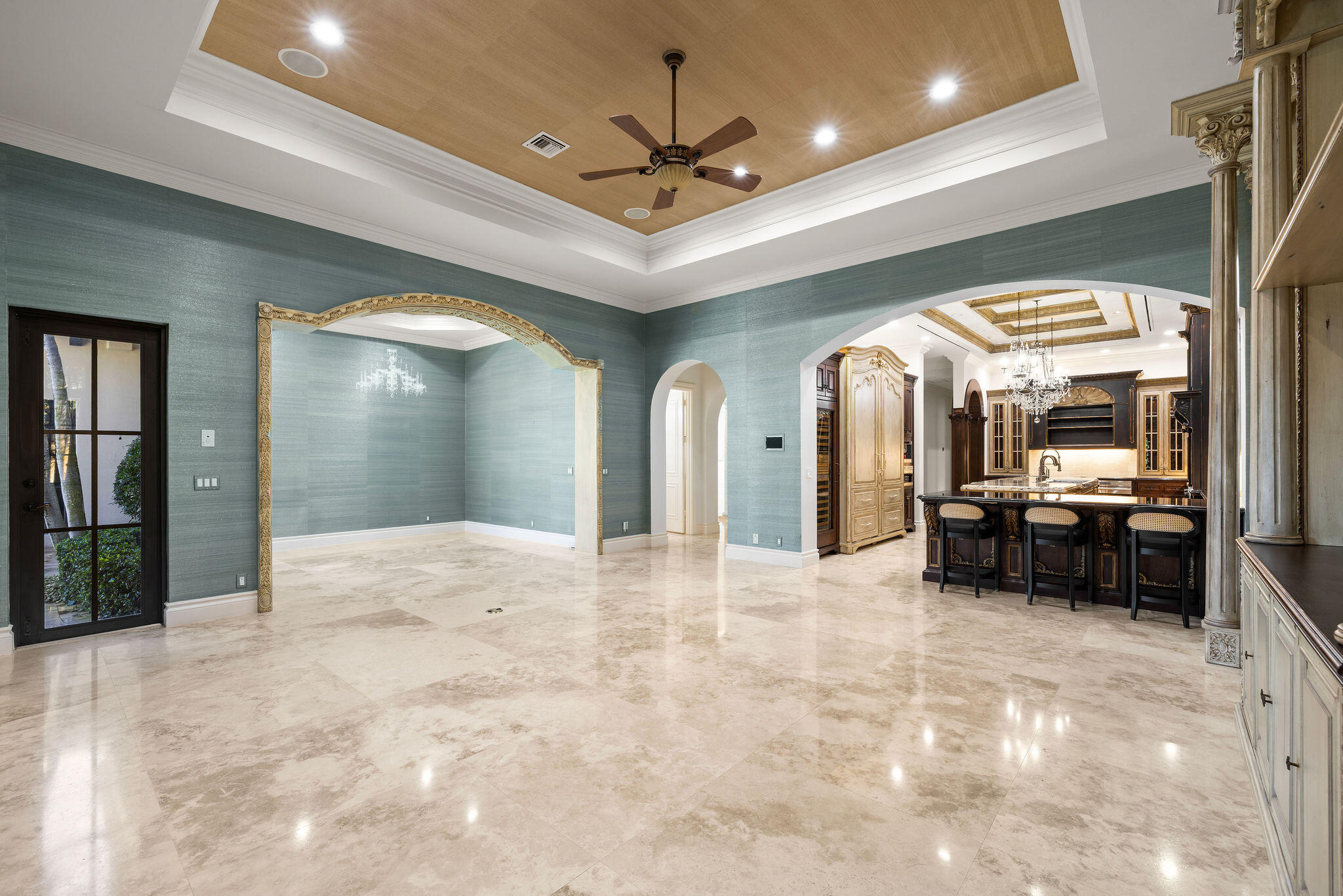 9253 Este Lago Drive