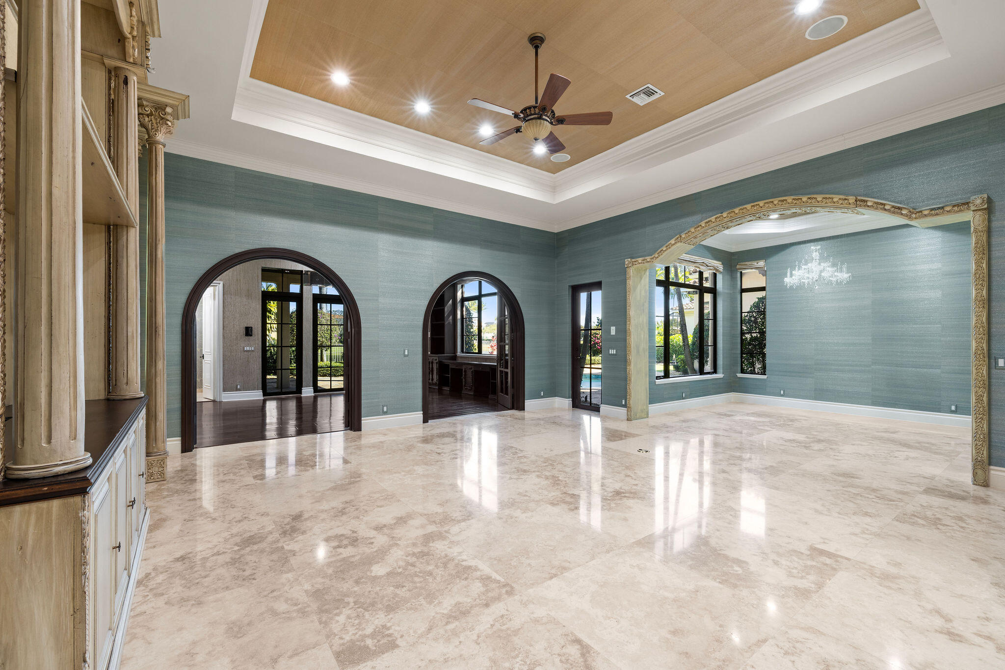 9253 Este Lago Drive