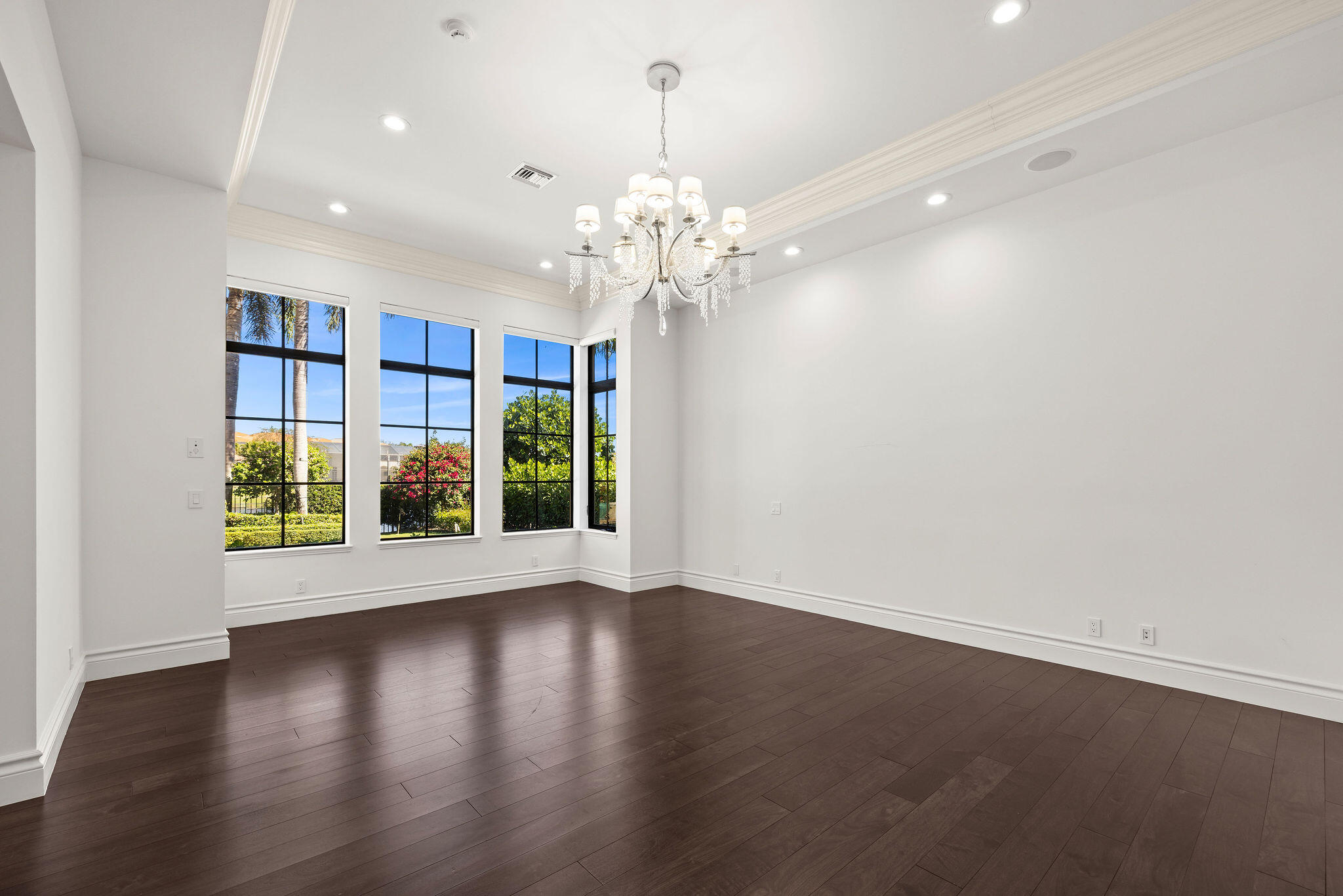 9253 Este Lago Drive