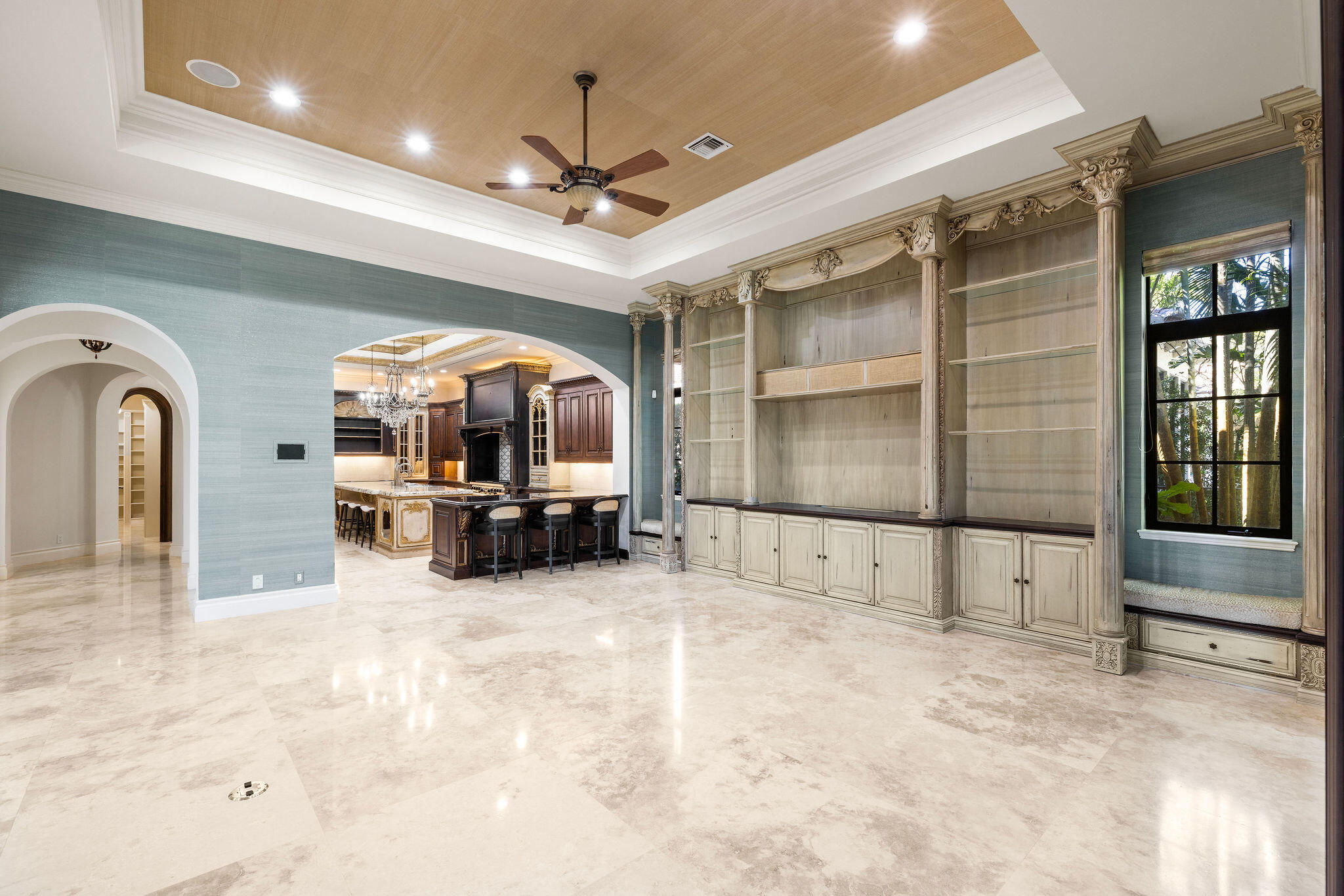 9253 Este Lago Drive