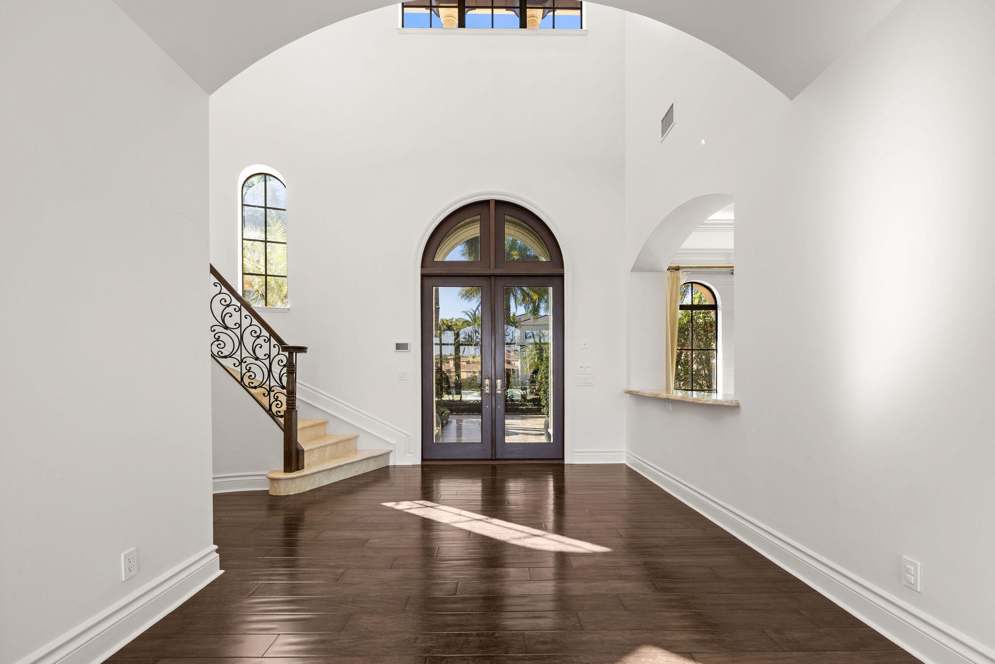 9253 Este Lago Drive