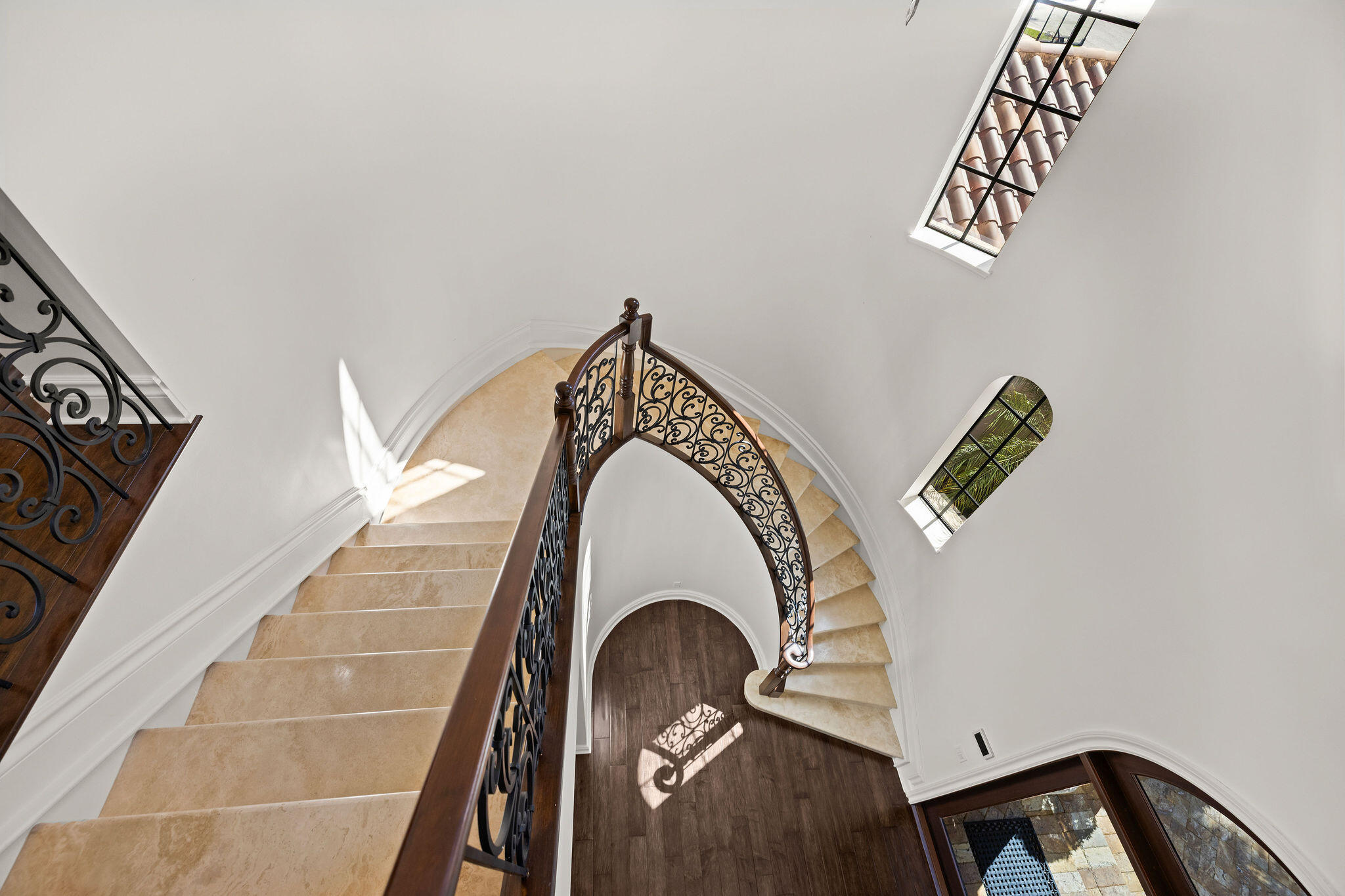 9253 Este Lago Drive